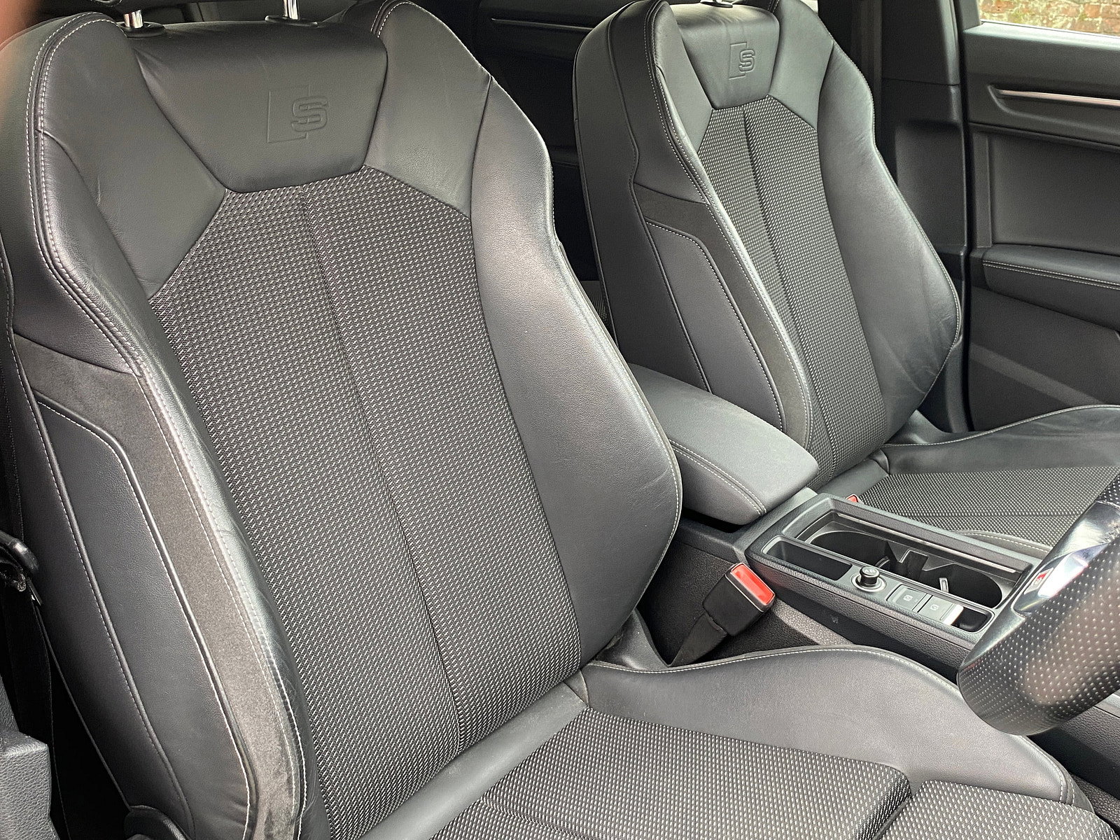 Audi Q3 1.5 TFSI CoD 35 S line SUV 5dr Petrol S Tronic Euro 6 (s/s) (150 ps) 5dr Automatic 2020