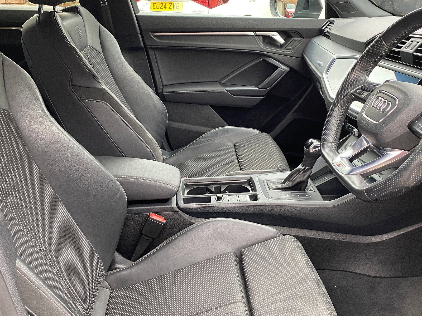Audi Q3 1.5 TFSI CoD 35 S line SUV 5dr Petrol S Tronic Euro 6 (s/s) (150 ps) 5dr Automatic 2020