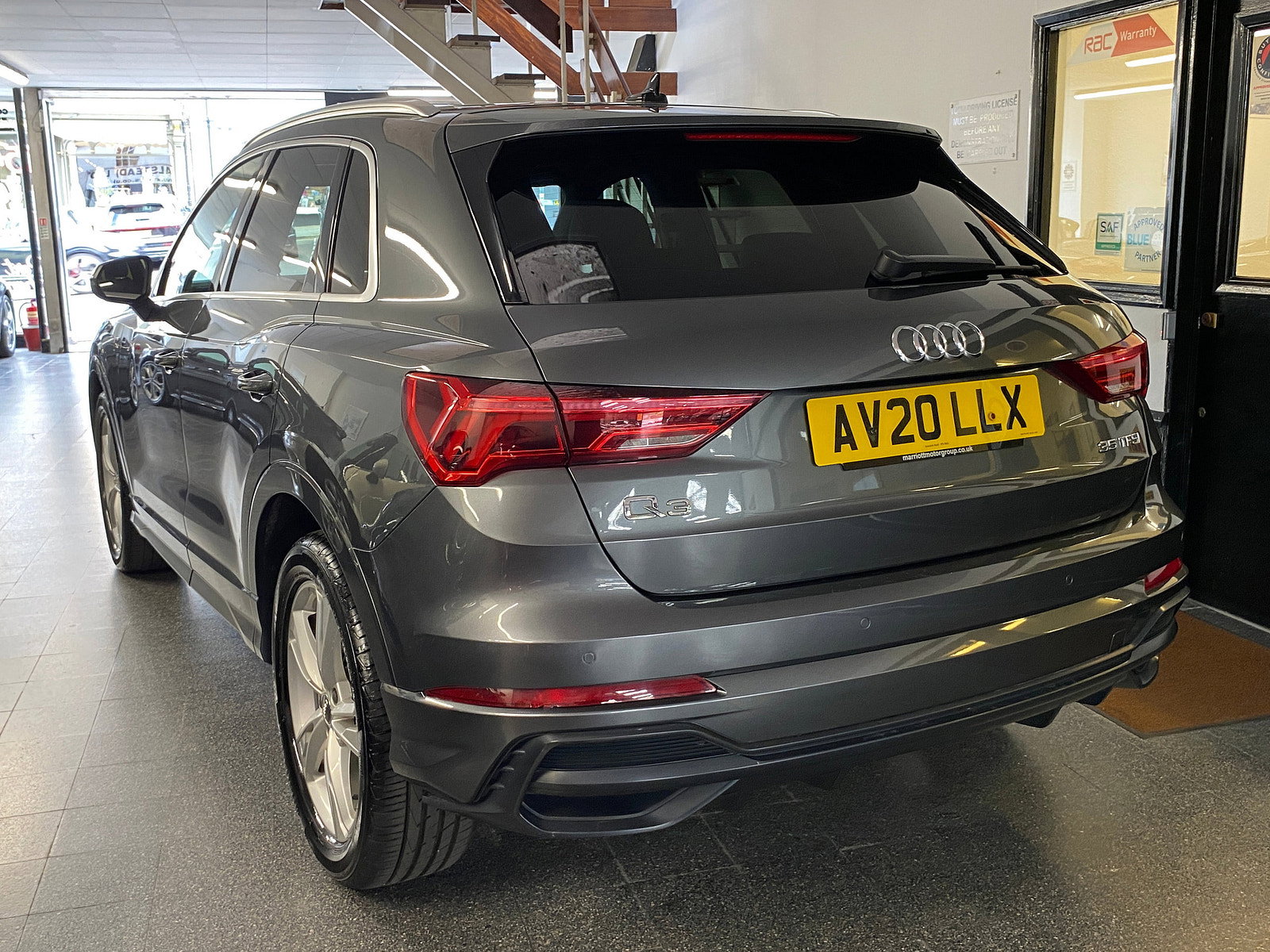 Audi Q3 1.5 TFSI CoD 35 S line SUV 5dr Petrol S Tronic Euro 6 (s/s) (150 ps) 5dr Automatic 2020