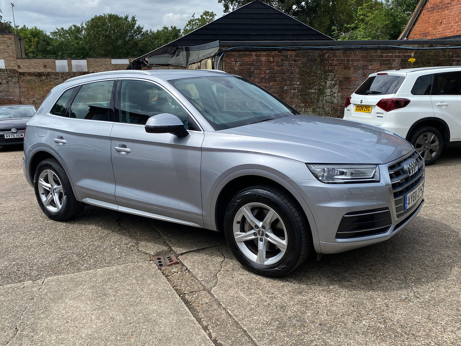 Audi Q5 2.0 TFSI 45 Sport SUV 5dr Petrol S Tronic quattro Euro 6 (s/s) (245 ps) 5dr Automatic 2018