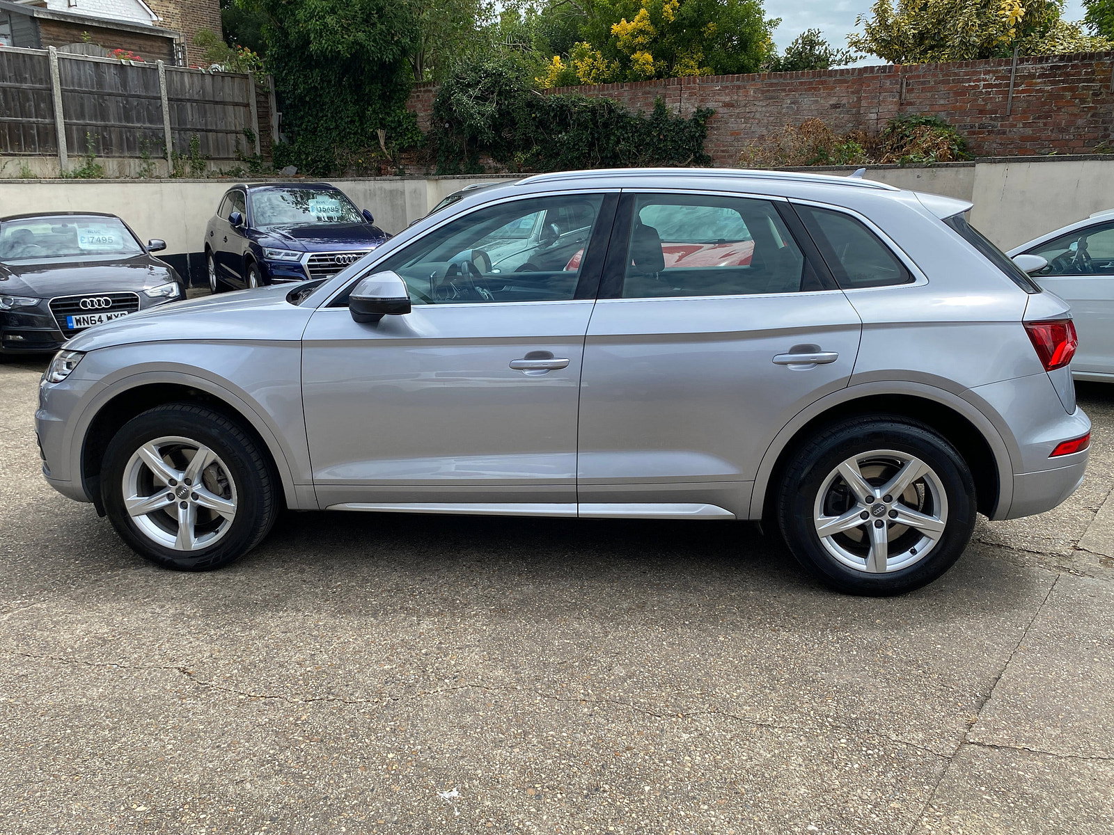 Audi Q5 2.0 TFSI 45 Sport SUV 5dr Petrol S Tronic quattro Euro 6 (s/s) (245 ps) 5dr Automatic 2018
