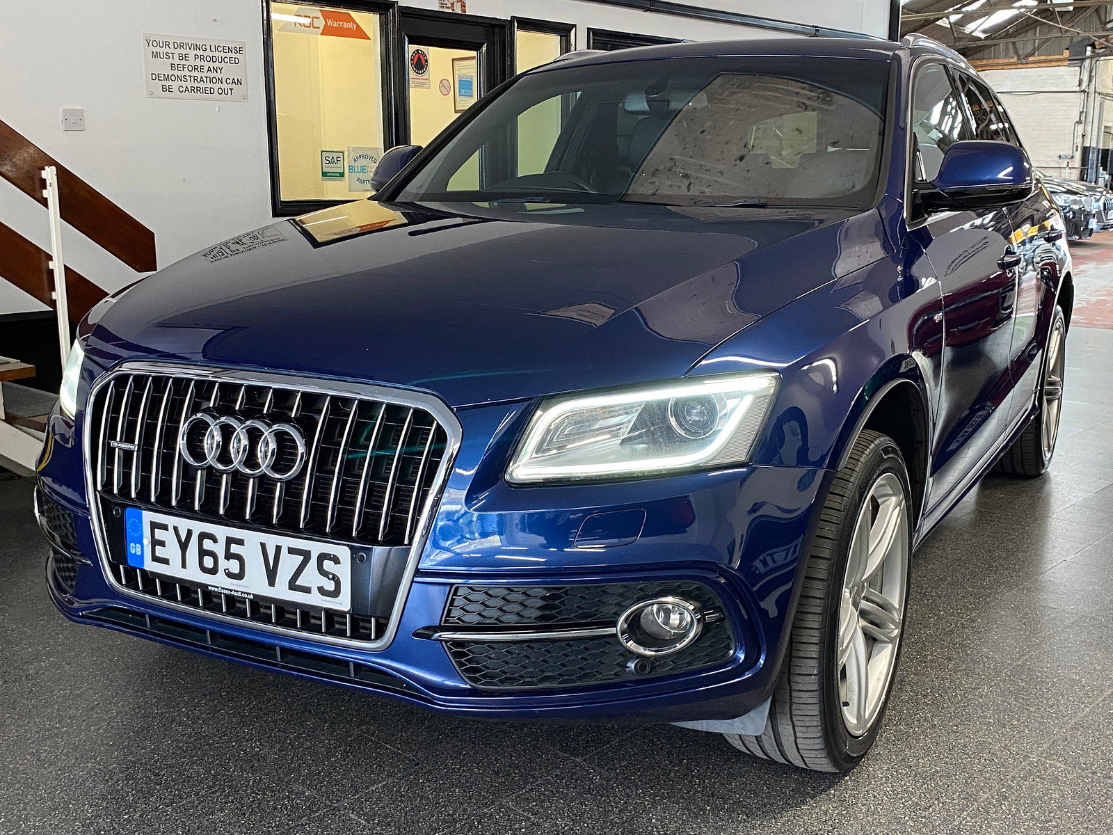 Audi Q5 2.0 TFSI S line Plus SUV 5dr Petrol Manual quattro Euro 6 (s/s) (230 ps) 5dr Manual 2015