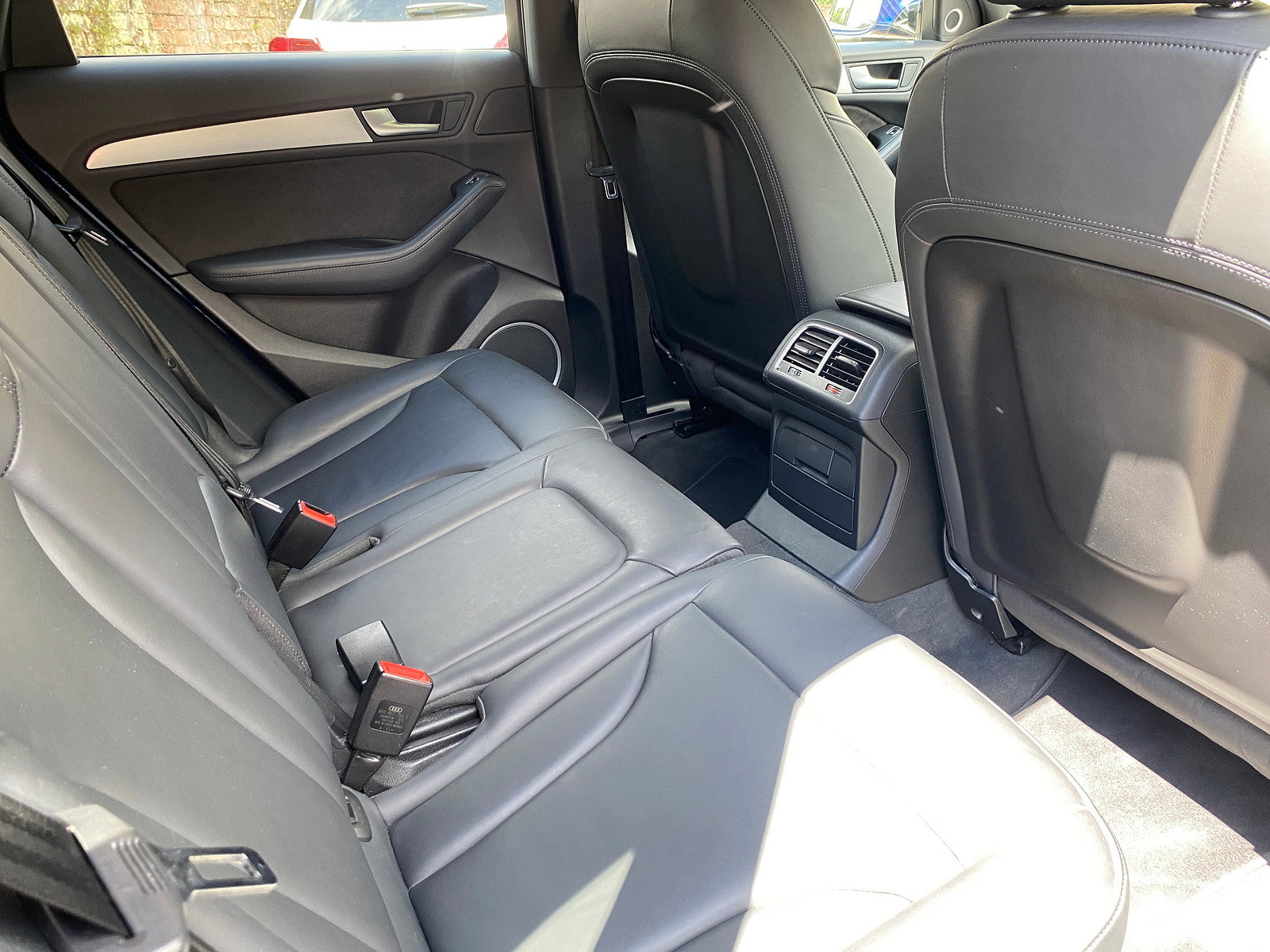 Audi Q5 2.0 TFSI S line Plus SUV 5dr Petrol Manual quattro Euro 6 (s/s) (230 ps) 5dr Manual 2015