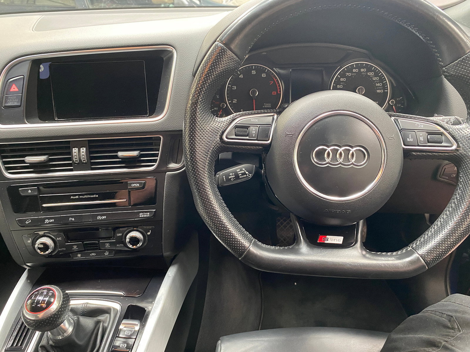 Audi Q5 2.0 TFSI S line Plus SUV 5dr Petrol Manual quattro Euro 6 (s/s) (230 ps) 5dr Manual 2015
