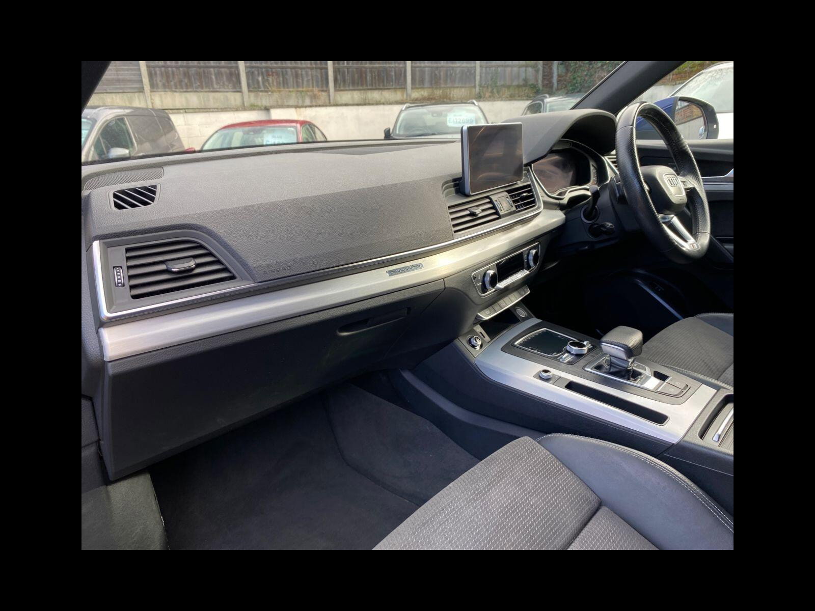 Audi Q5 2.0 TFSI S line SUV 5dr Petrol S Tronic quattro Euro 6 (s/s) (252 ps) S Line embossed seats, great spec 5dr Automatic 2018
