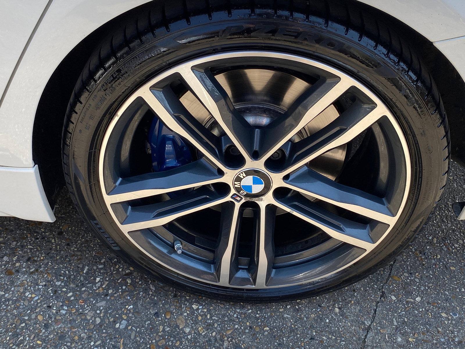BMW 3 Series 2.0 320i M Sport Shadow Edition Touring 5dr Petrol Auto Euro 6 (s/s) (184 ps) 5dr Automatic 2019