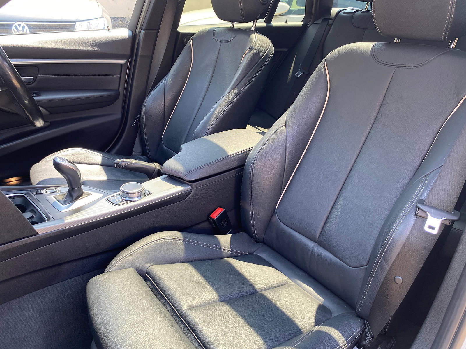 BMW 3 Series 2.0 320i M Sport Shadow Edition Touring 5dr Petrol Auto Euro 6 (s/s) (184 ps) 5dr Automatic 2019