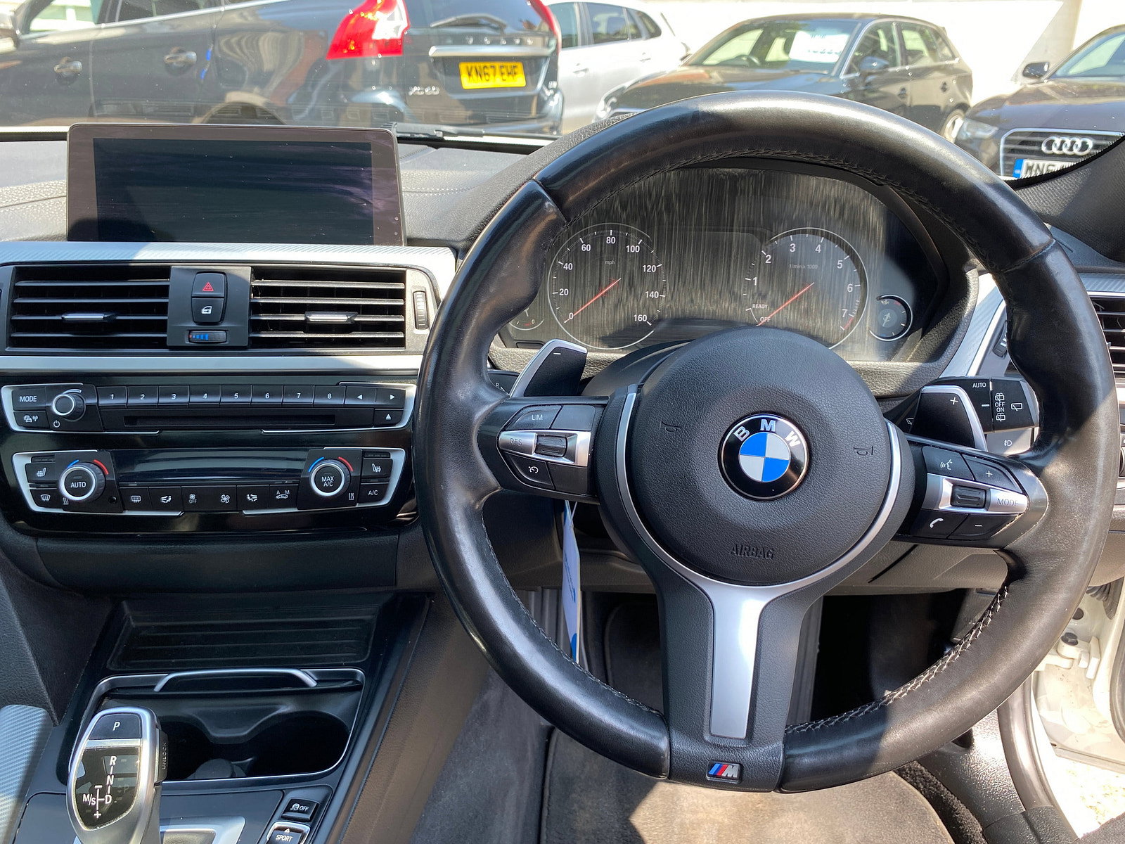 BMW 3 Series 2.0 320i M Sport Shadow Edition Touring 5dr Petrol Auto Euro 6 (s/s) (184 ps) 5dr Automatic 2019