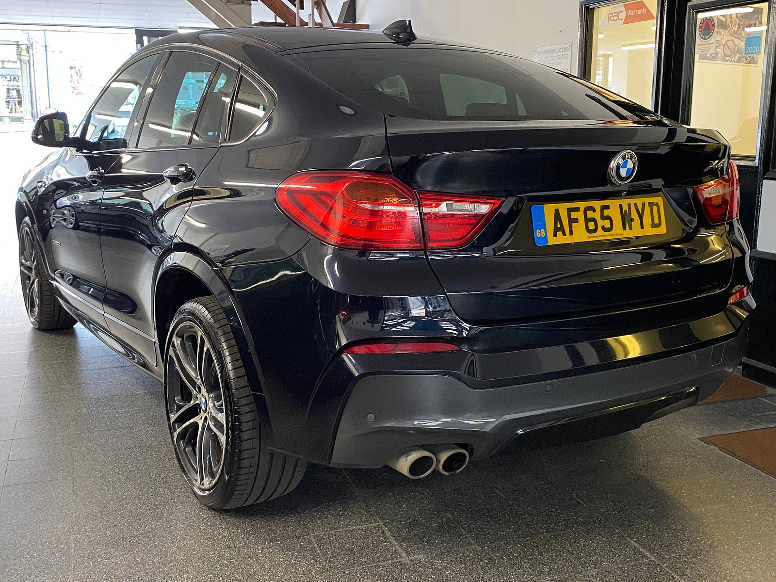 BMW X4 3.0 30d M Sport SUV 5dr Diesel Auto xDrive Euro 6 (s/s) (258 ps) 5dr Automatic 2015