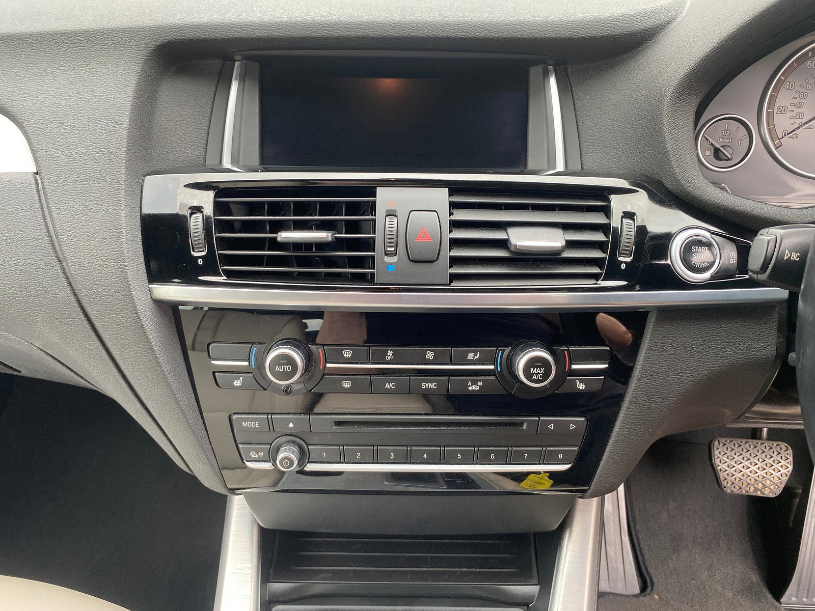 BMW X4 3.0 30d M Sport SUV 5dr Diesel Auto xDrive Euro 6 (s/s) (258 ps) 5dr Automatic 2015