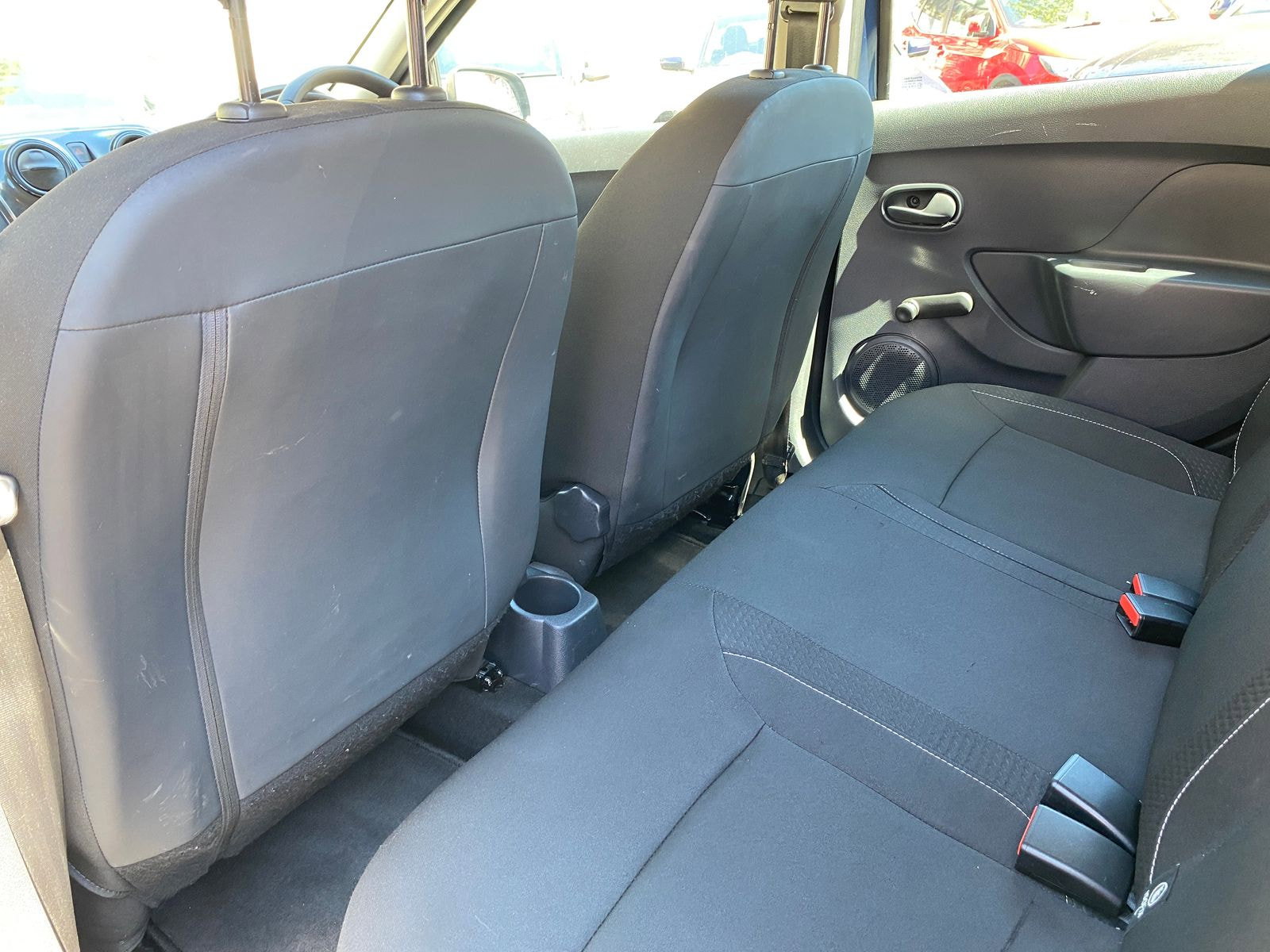Dacia Sandero 0.9 TCe Essential Hatchback 5dr Petrol Manual Euro 6 (s/s) (90 ps) 5dr Manual 2019