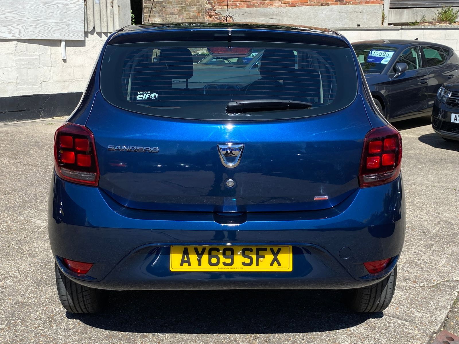 Dacia Sandero 0.9 TCe Essential Hatchback 5dr Petrol Manual Euro 6 (s/s) (90 ps) 5dr Manual 2019