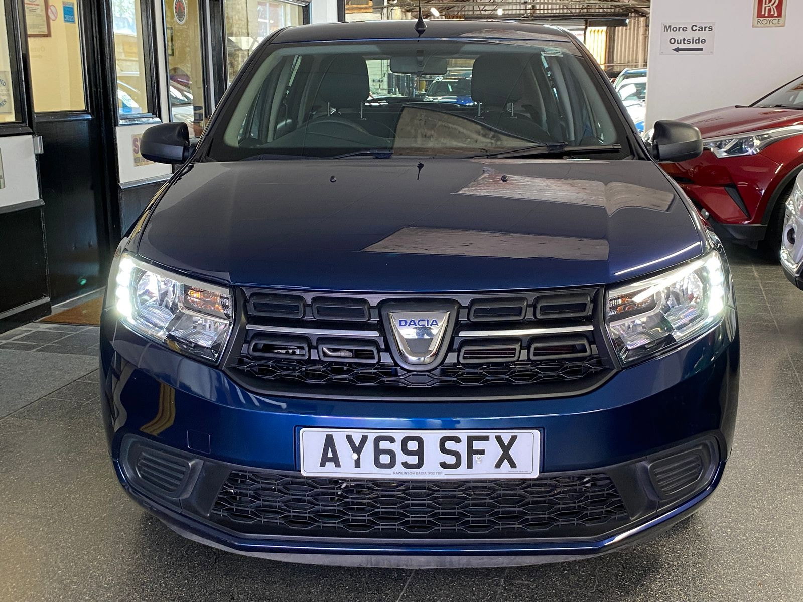 Dacia Sandero 0.9 TCe Essential Hatchback 5dr Petrol Manual Euro 6 (s/s) (90 ps) 5dr Manual 2019