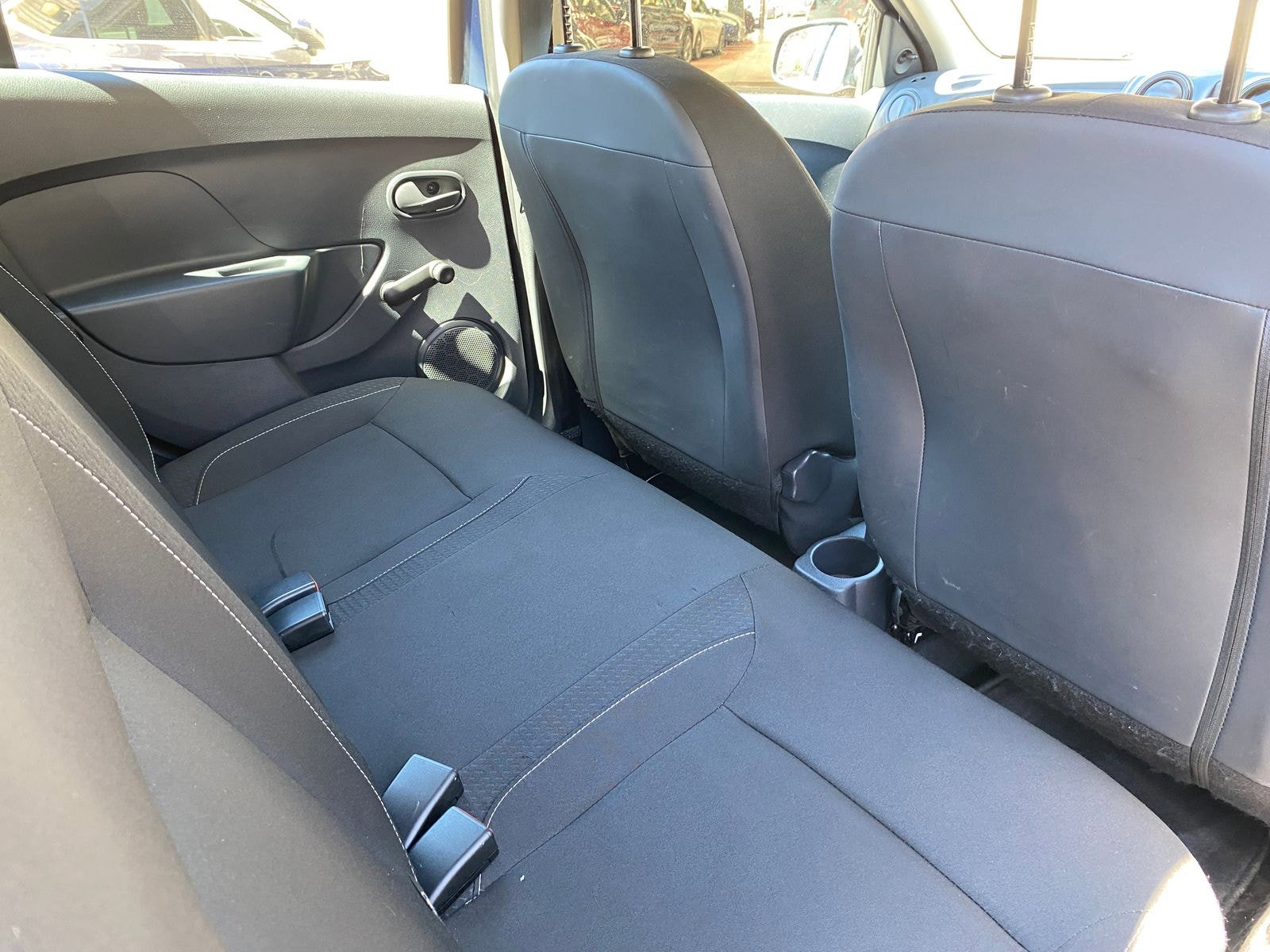 Dacia Sandero 0.9 TCe Essential Hatchback 5dr Petrol Manual Euro 6 (s/s) (90 ps) 5dr Manual 2019
