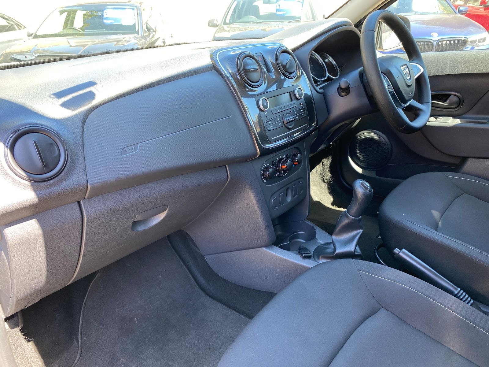 Dacia Sandero 0.9 TCe Essential Hatchback 5dr Petrol Manual Euro 6 (s/s) (90 ps) 5dr Manual 2019