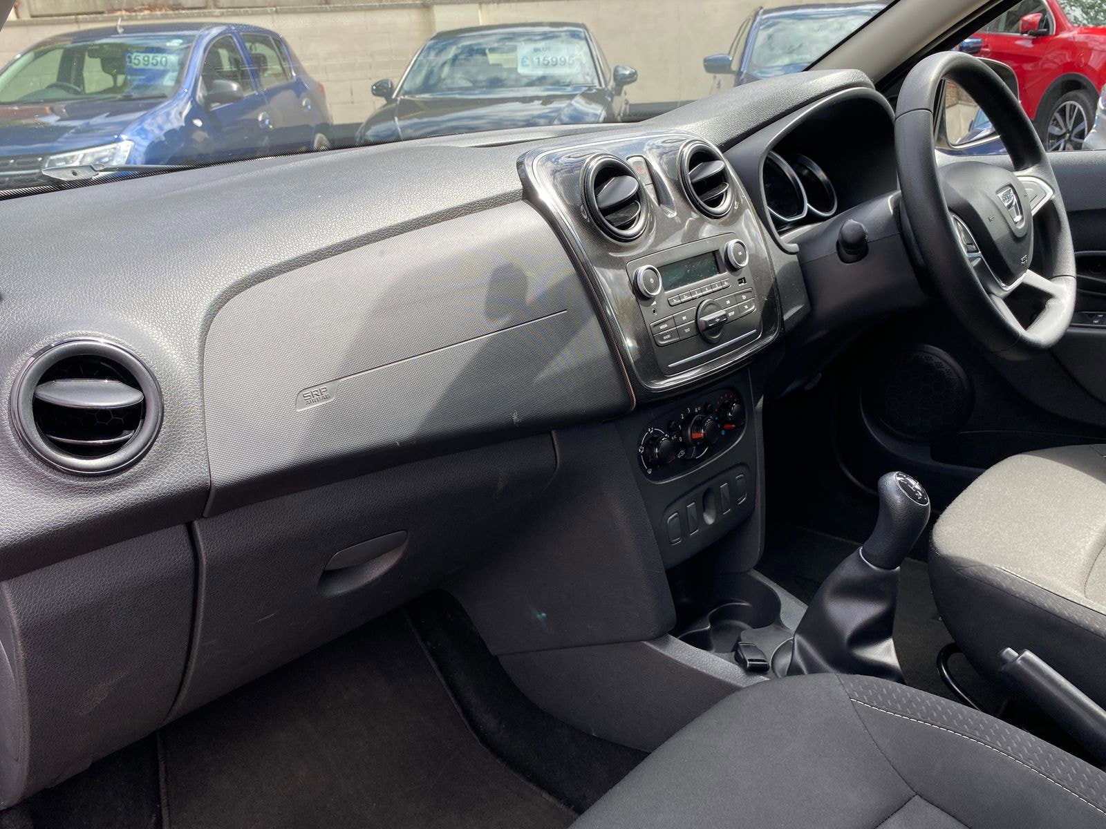 Dacia Sandero 1.0 SCe Essential Hatchback 5dr Petrol Manual Euro 6 (75 ps) 5dr Manual 2018
