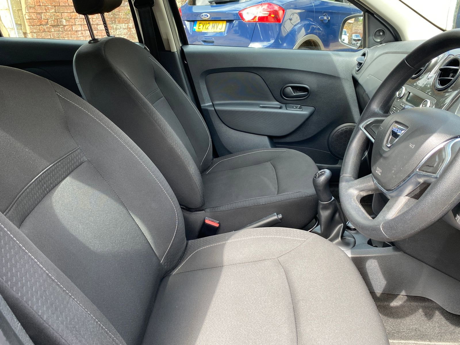 Dacia Sandero 1.0 SCe Essential Hatchback 5dr Petrol Manual Euro 6 (75 ps) 5dr Manual 2018