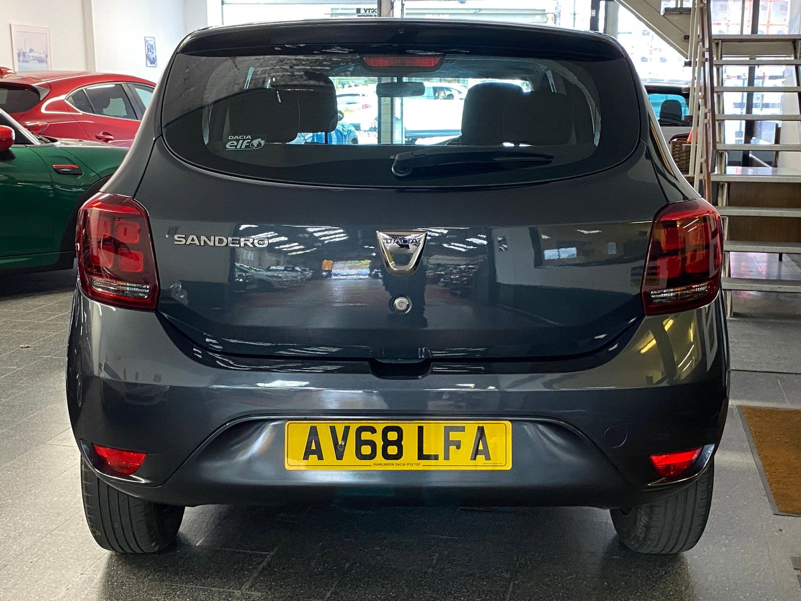 Dacia Sandero 1.0 SCe Essential Hatchback 5dr Petrol Manual Euro 6 (75 ps) 5dr Manual 2018