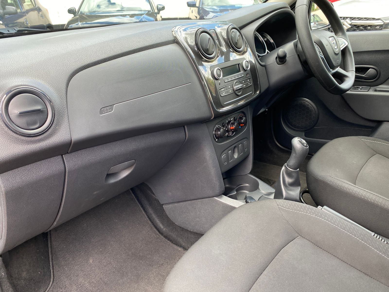 Dacia Sandero 1.0 SCe Essential Hatchback 5dr Petrol Manual Euro 6 (75 ps) 5dr Manual 2018