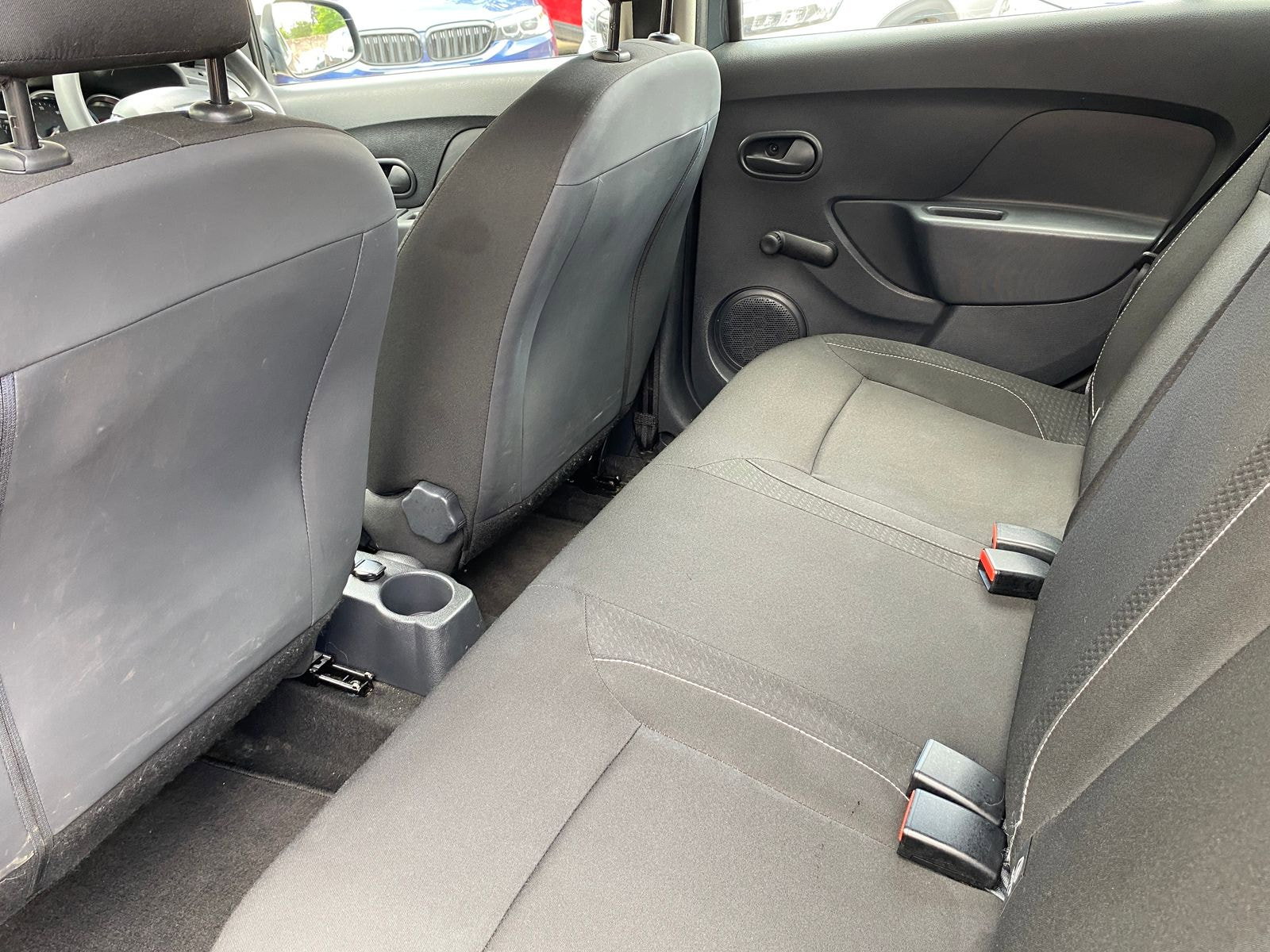 Dacia Sandero 1.0 SCe Essential Hatchback 5dr Petrol Manual Euro 6 (75 ps) 5dr Manual 2018