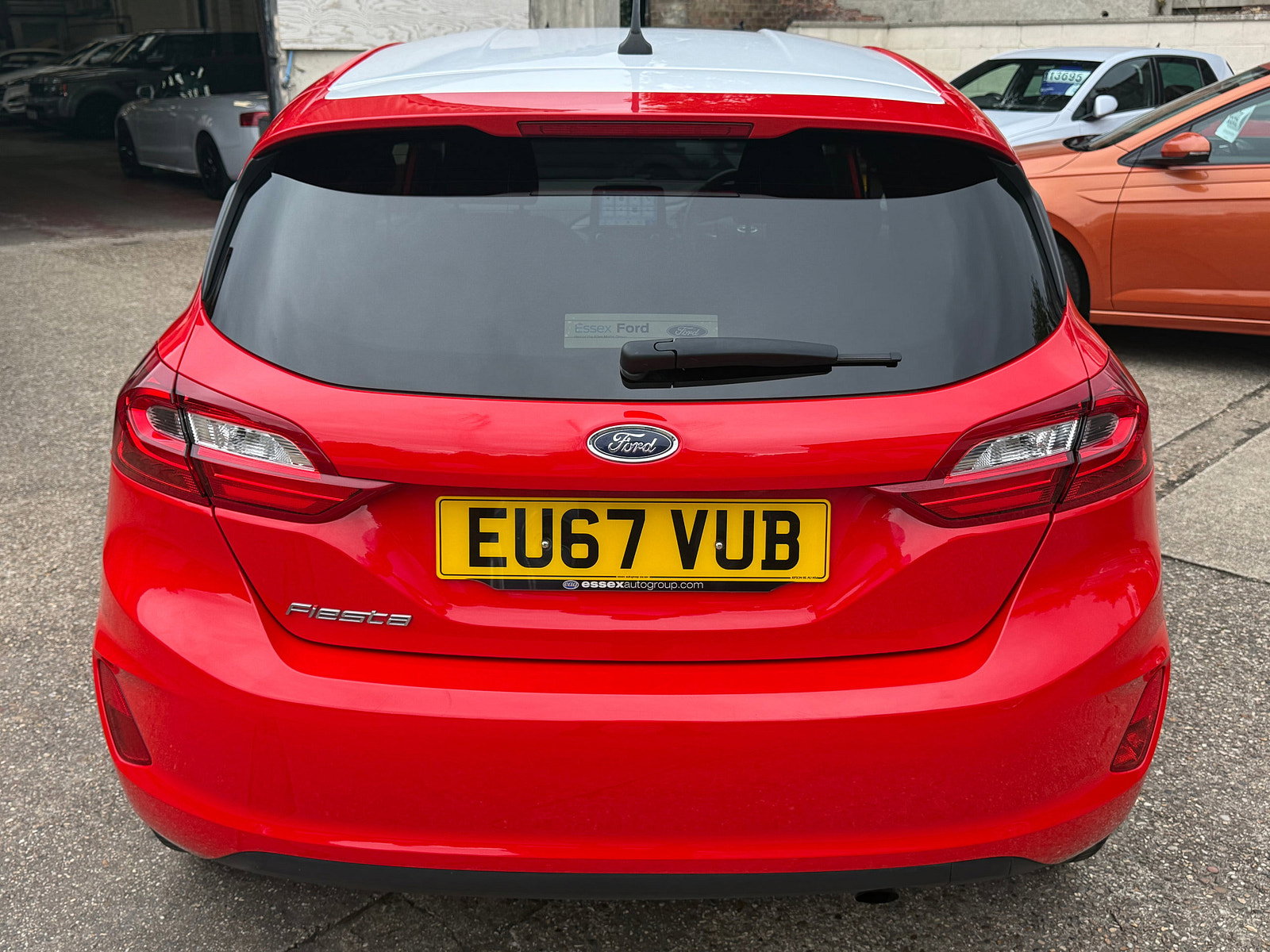 Ford Fiesta 1.0T EcoBoost Titanium Hatchback 5dr Petrol Auto Euro 6 (s/s) (100 ps) 5dr Automatic 2017