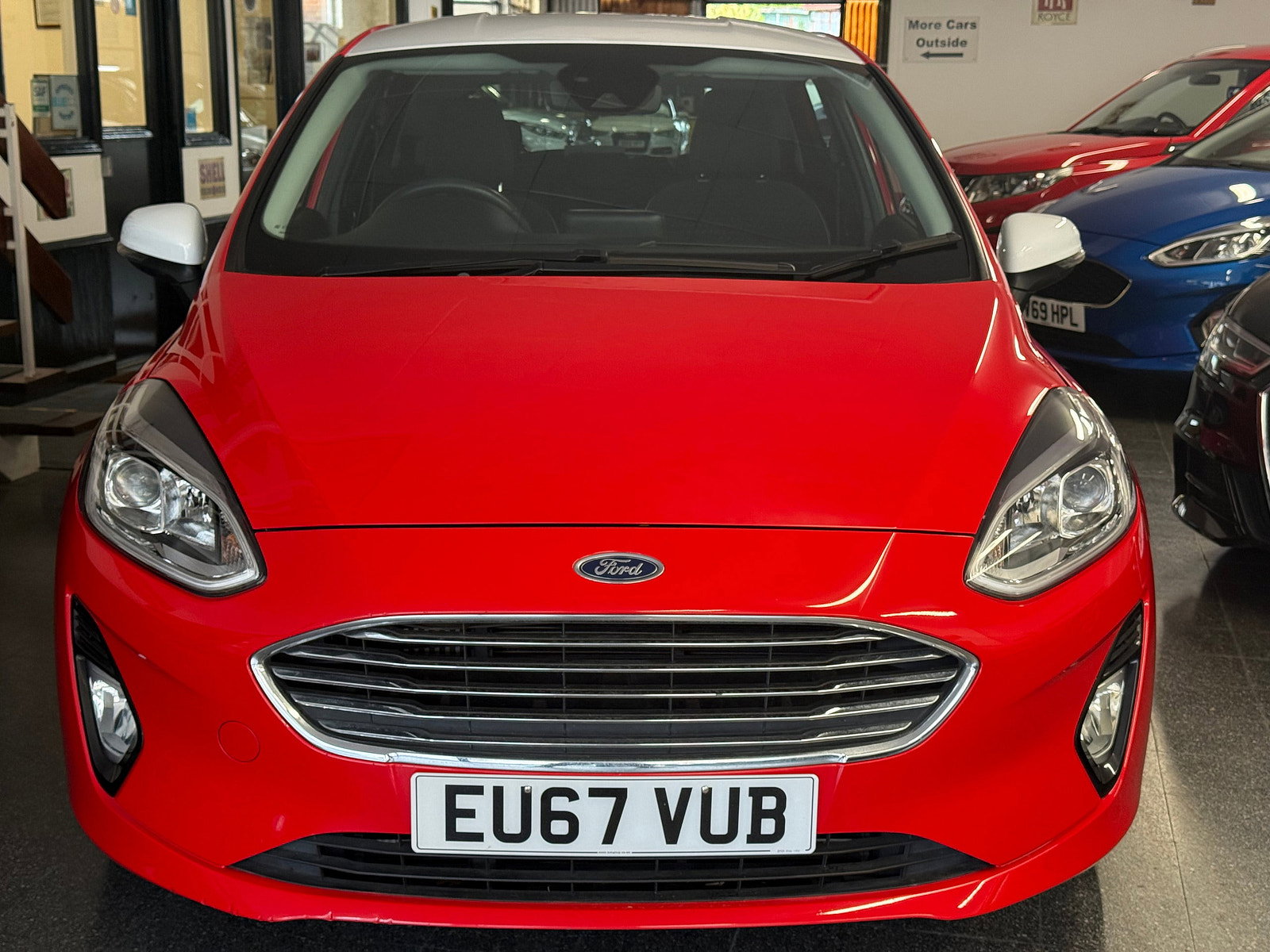 Ford Fiesta 1.0T EcoBoost Titanium Hatchback 5dr Petrol Auto Euro 6 (s/s) (100 ps) 5dr Automatic 2017