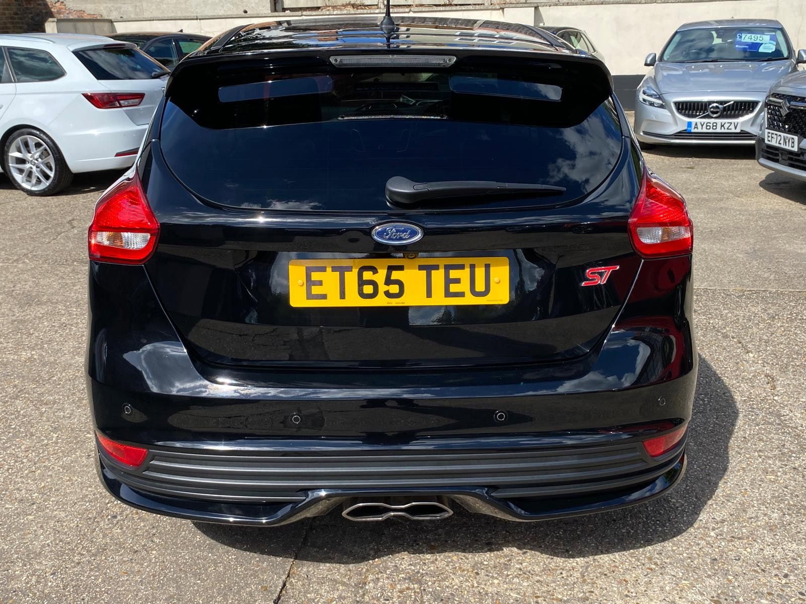 Ford Focus 2.0T EcoBoost ST-3 Hatchback 5dr Petrol Manual Euro 6 (s/s) (250 ps) 5dr Manual 2016