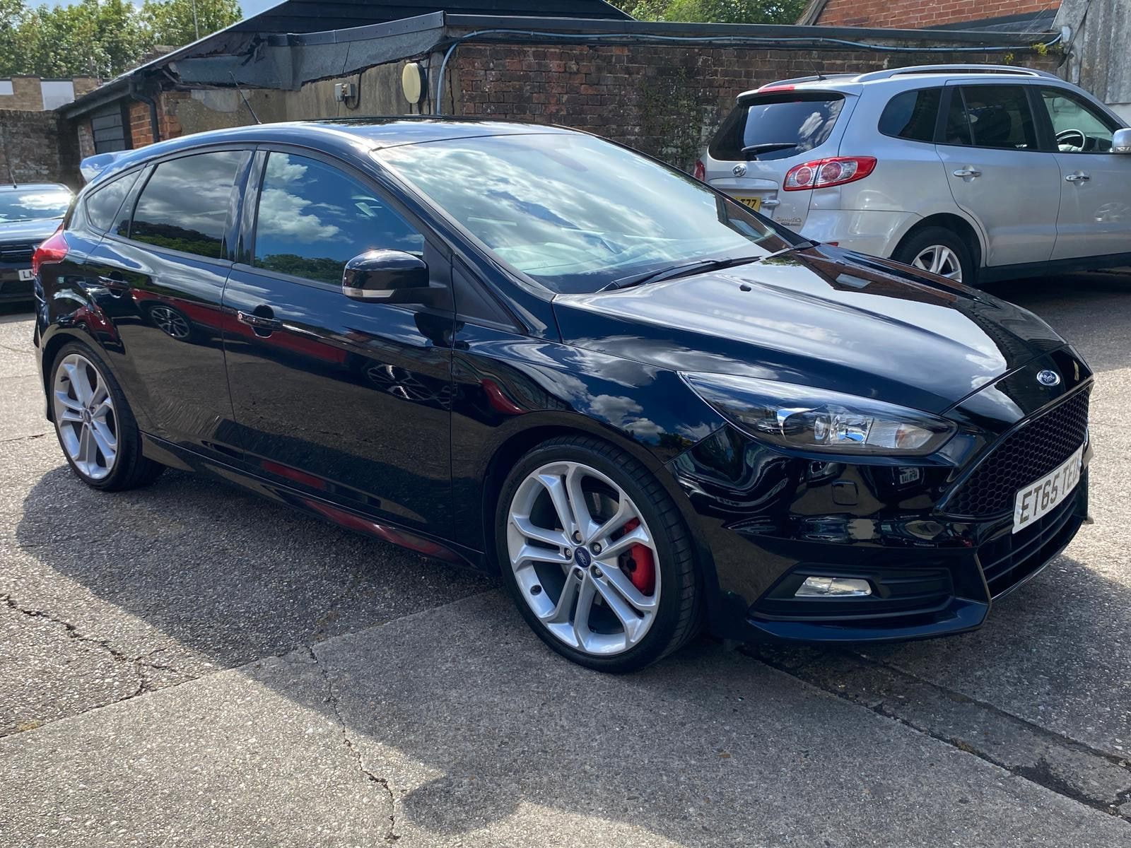 Ford Focus 2.0T EcoBoost ST-3 Hatchback 5dr Petrol Manual Euro 6 (s/s) (250 ps) 5dr Manual 2016