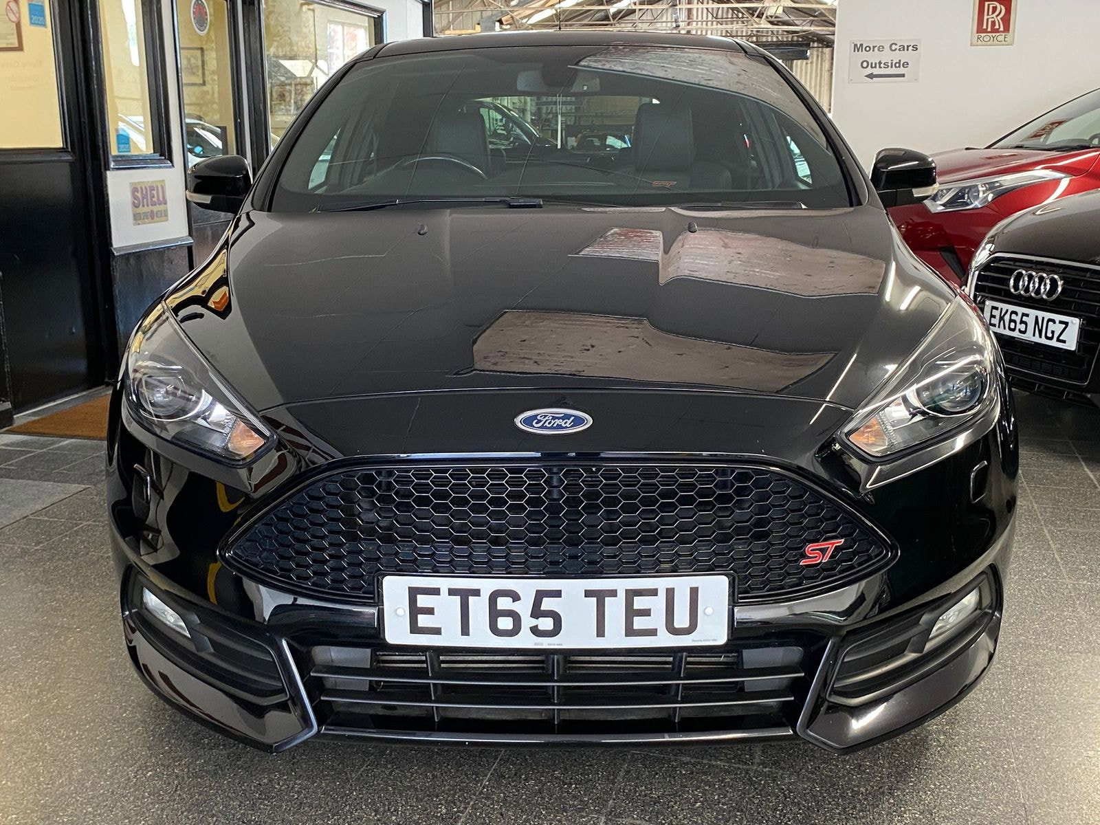 Ford Focus 2.0T EcoBoost ST-3 Hatchback 5dr Petrol Manual Euro 6 (s/s) (250 ps) 5dr Manual 2016