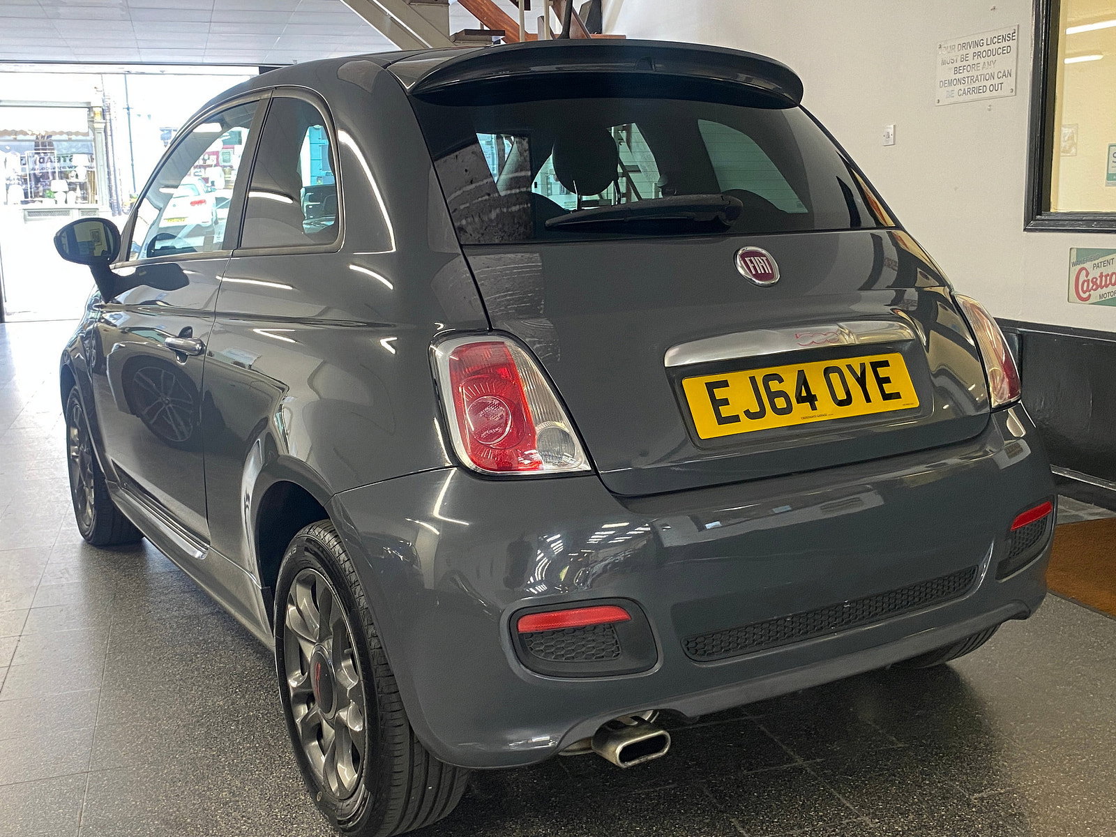 Fiat 500 1.2 S Hatchback 3dr Petrol Manual Euro 6 (s/s) (69 bhp) 3dr Manual 2014