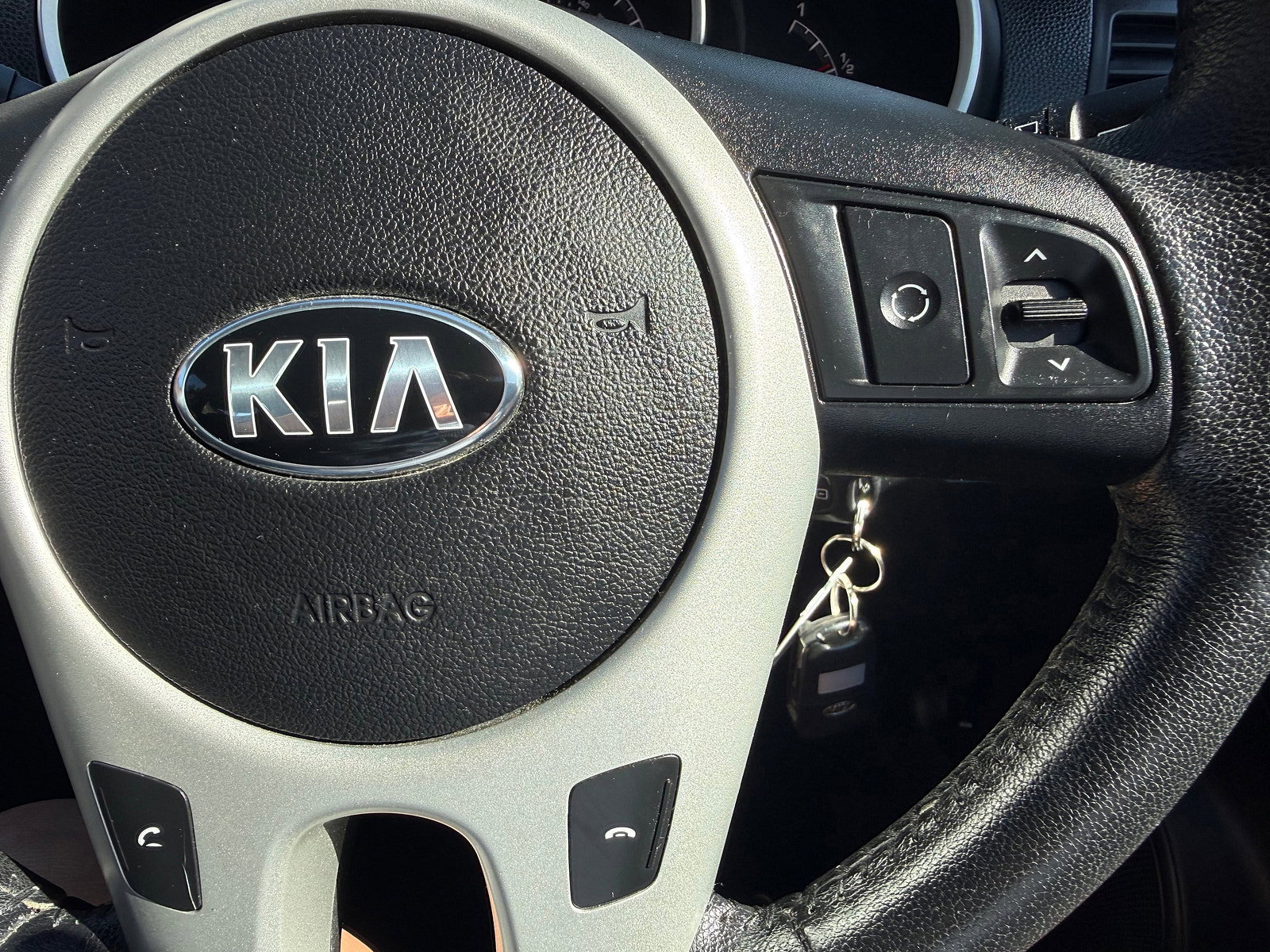 Kia Venga 1.4 CRDi 2 MPV 5dr Diesel Manual Euro 5 (89 bhp) 5dr Manual 2013