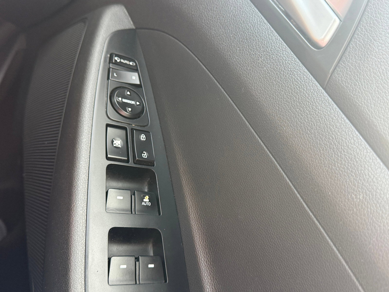 Hyundai Tucson 1.6 GDi Blue Drive SE SUV 5dr Petrol Manual Euro 6 (s/s) (132 ps) 5dr Manual 2016