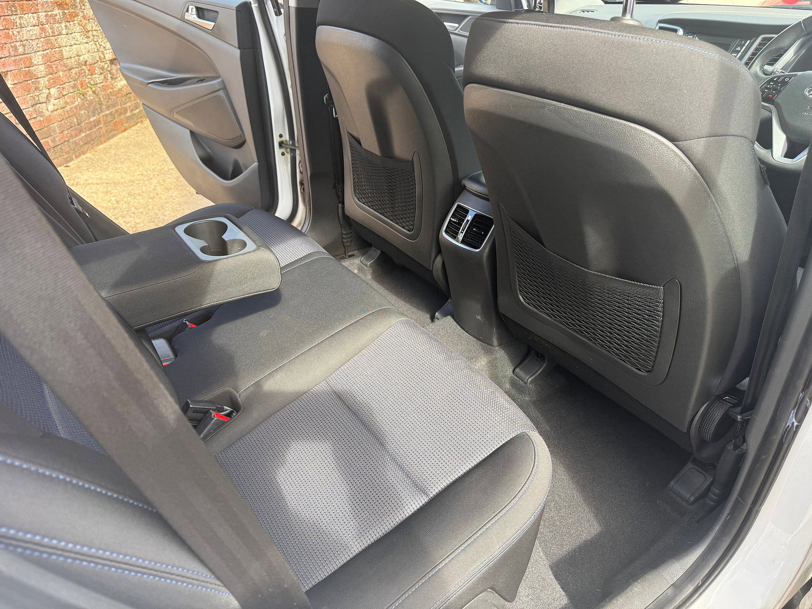 Hyundai Tucson 1.6 GDi Blue Drive SE SUV 5dr Petrol Manual Euro 6 (s/s) (132 ps) 5dr Manual 2016