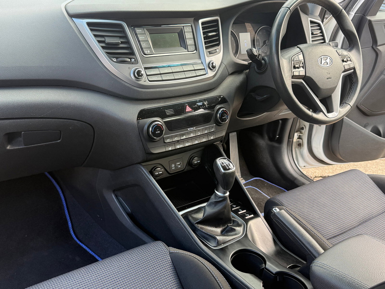 Hyundai Tucson 1.6 GDi Blue Drive SE SUV 5dr Petrol Manual Euro 6 (s/s) (132 ps) 5dr Manual 2016