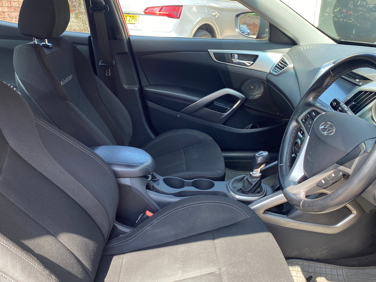 Hyundai Veloster 1.6 GDi SE Hatchback 4dr Petrol Manual Euro 5 (140 ps) 4dr Manual 2014
