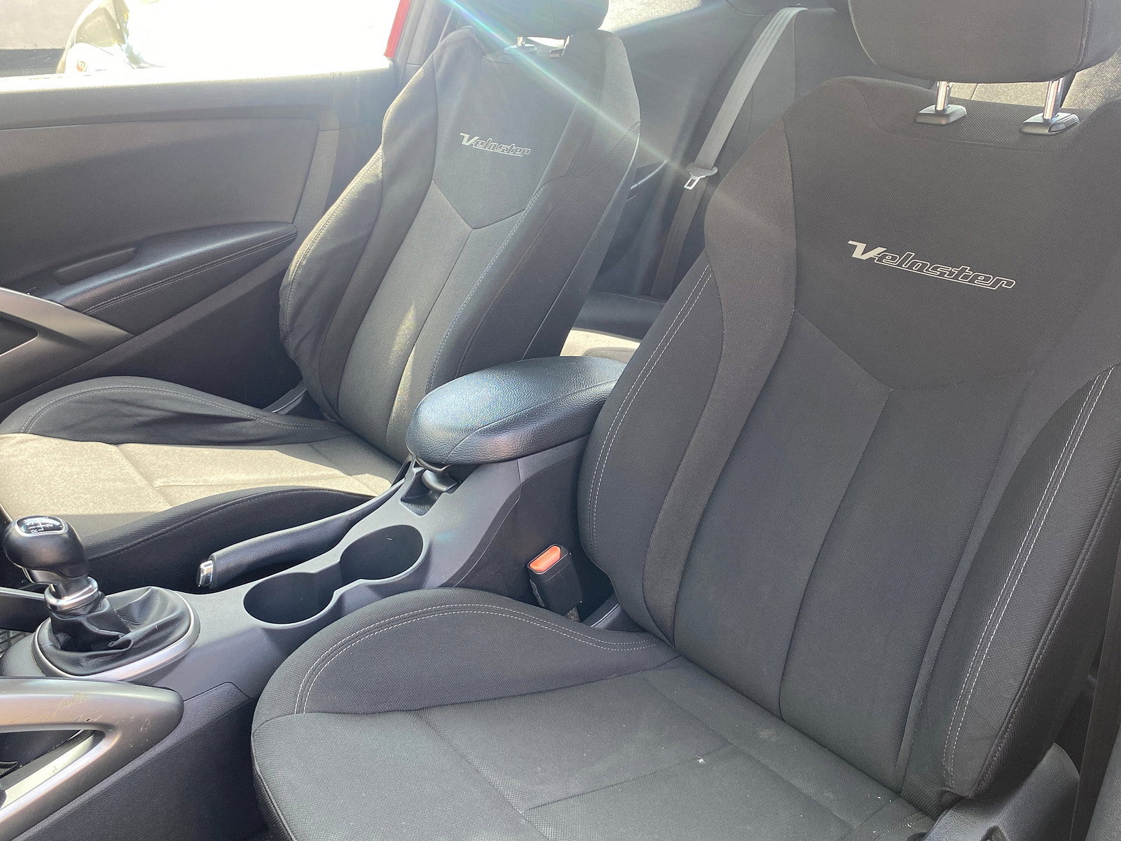 Hyundai Veloster 1.6 GDi SE Hatchback 4dr Petrol Manual Euro 5 (140 ps) 4dr Manual 2014
