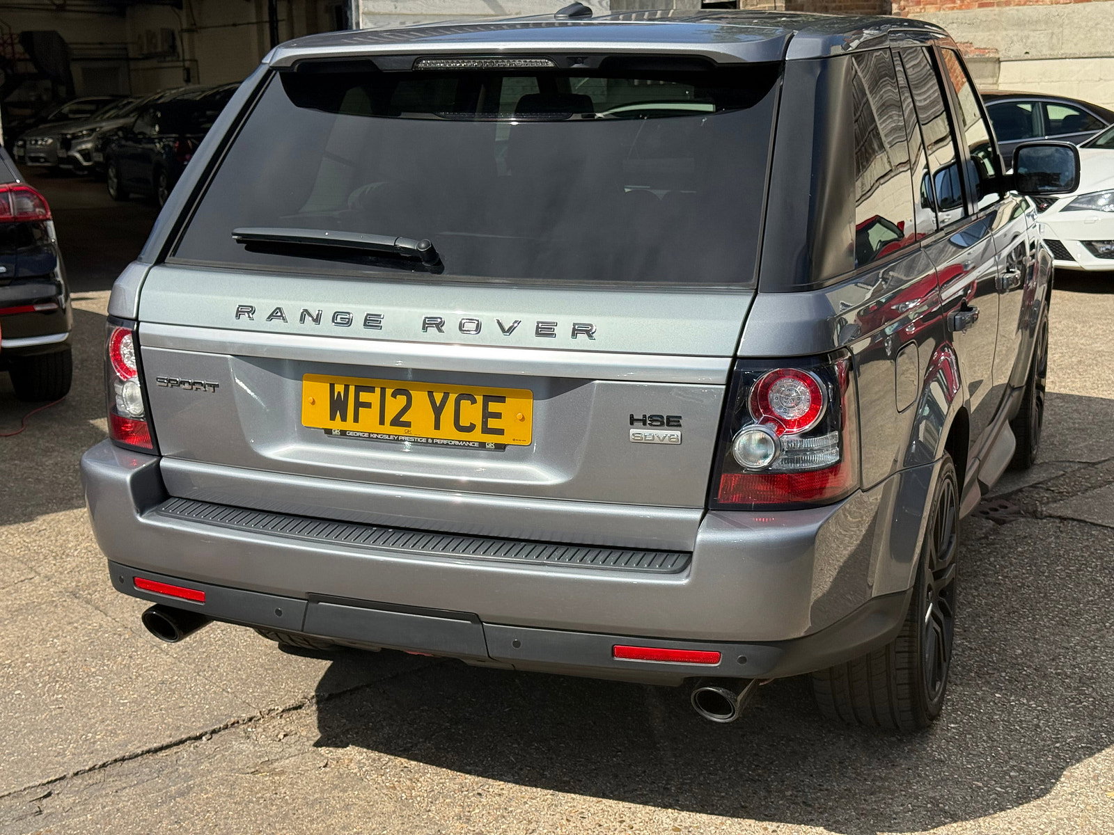 Land Rover Range Rover Sport 3.0 SD V6 HSE SUV 5dr Diesel Auto 4WD Euro 5 (255 bhp) 5dr Automatic 2012