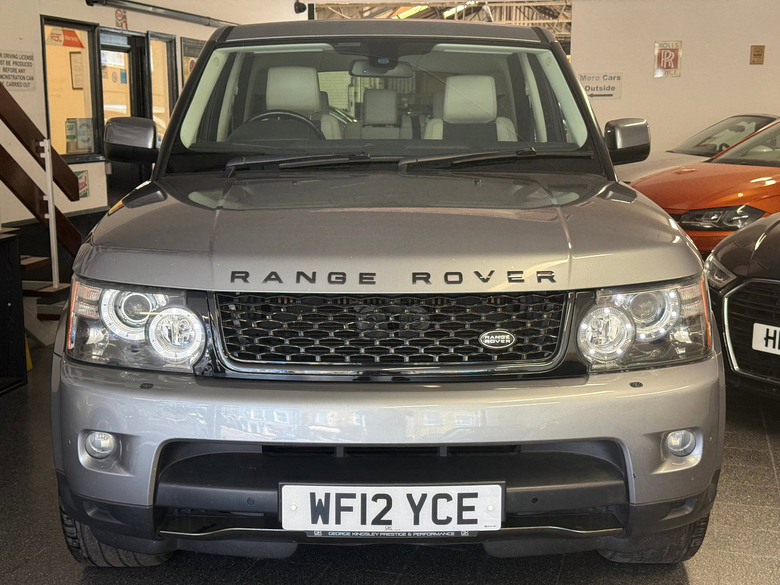 Land Rover Range Rover Sport 3.0 SD V6 HSE SUV 5dr Diesel Auto 4WD Euro 5 (255 bhp) 5dr Automatic 2012