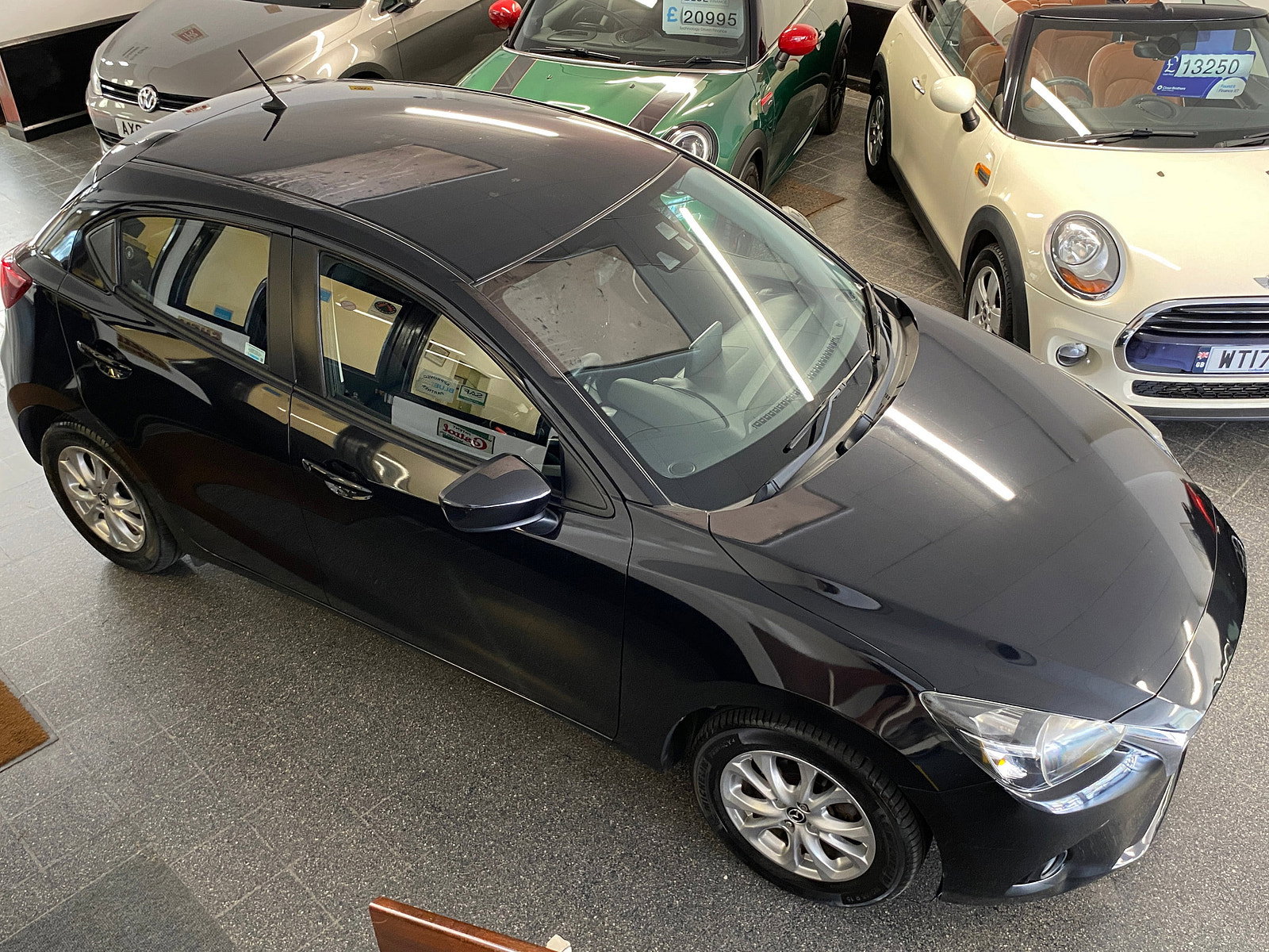 Mazda Mazda2 1.5 SKYACTIV-G SE-L Hatchback 5dr Petrol Auto Euro 6 (s/s) (90 ps) 5dr Automatic 2016