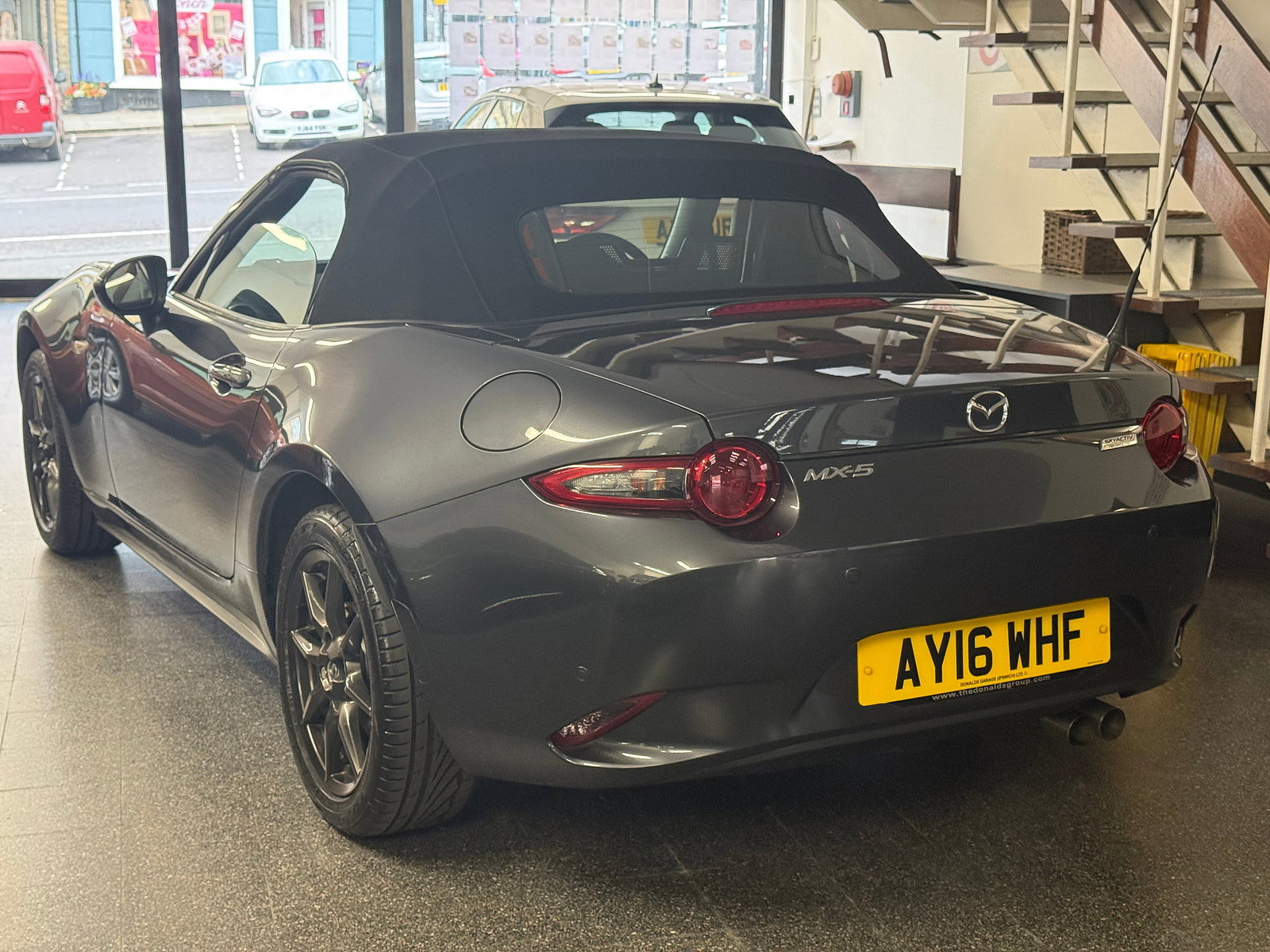 Mazda MX-5 1.5 SKYACTIV-G Sport Nav Convertible 2dr Petrol Manual Euro 6 (131 ps) 2dr Manual 2016