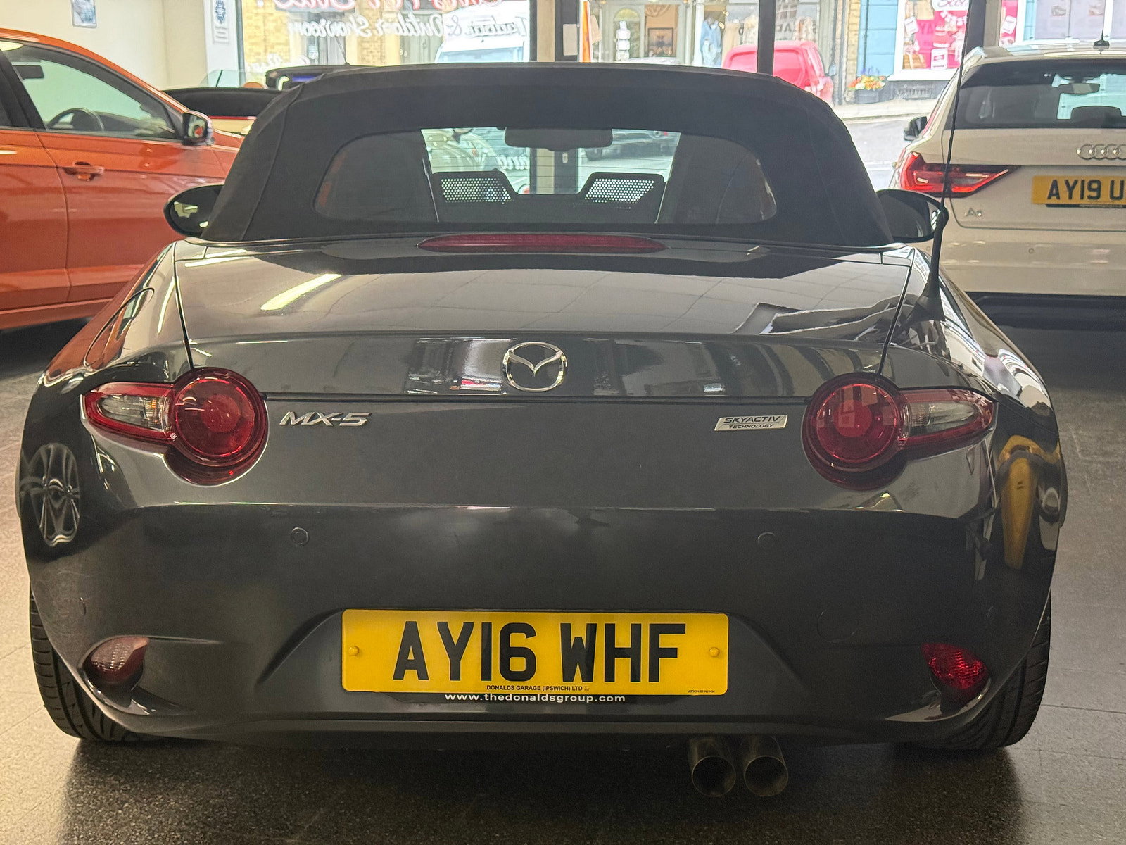 Mazda MX-5 1.5 SKYACTIV-G Sport Nav Convertible 2dr Petrol Manual Euro 6 (131 ps) 2dr Manual 2016