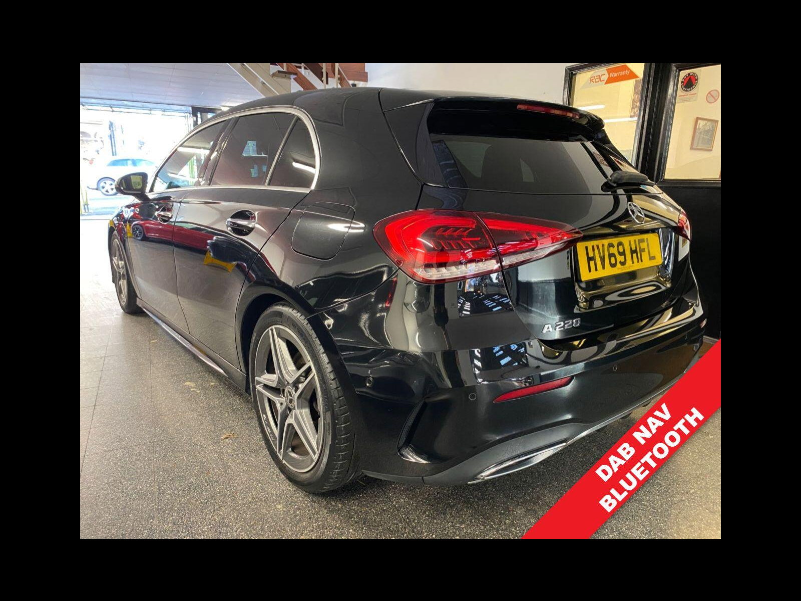 Mercedes-Benz A-CLASS 2.0 A220 AMG Line (Premium) Hatchback 5dr Petrol 7G-DCT Euro 6 (s/s) (190 ps) Reverse Camera, Nav, Bluetooth, PDC 5dr Automatic 2019