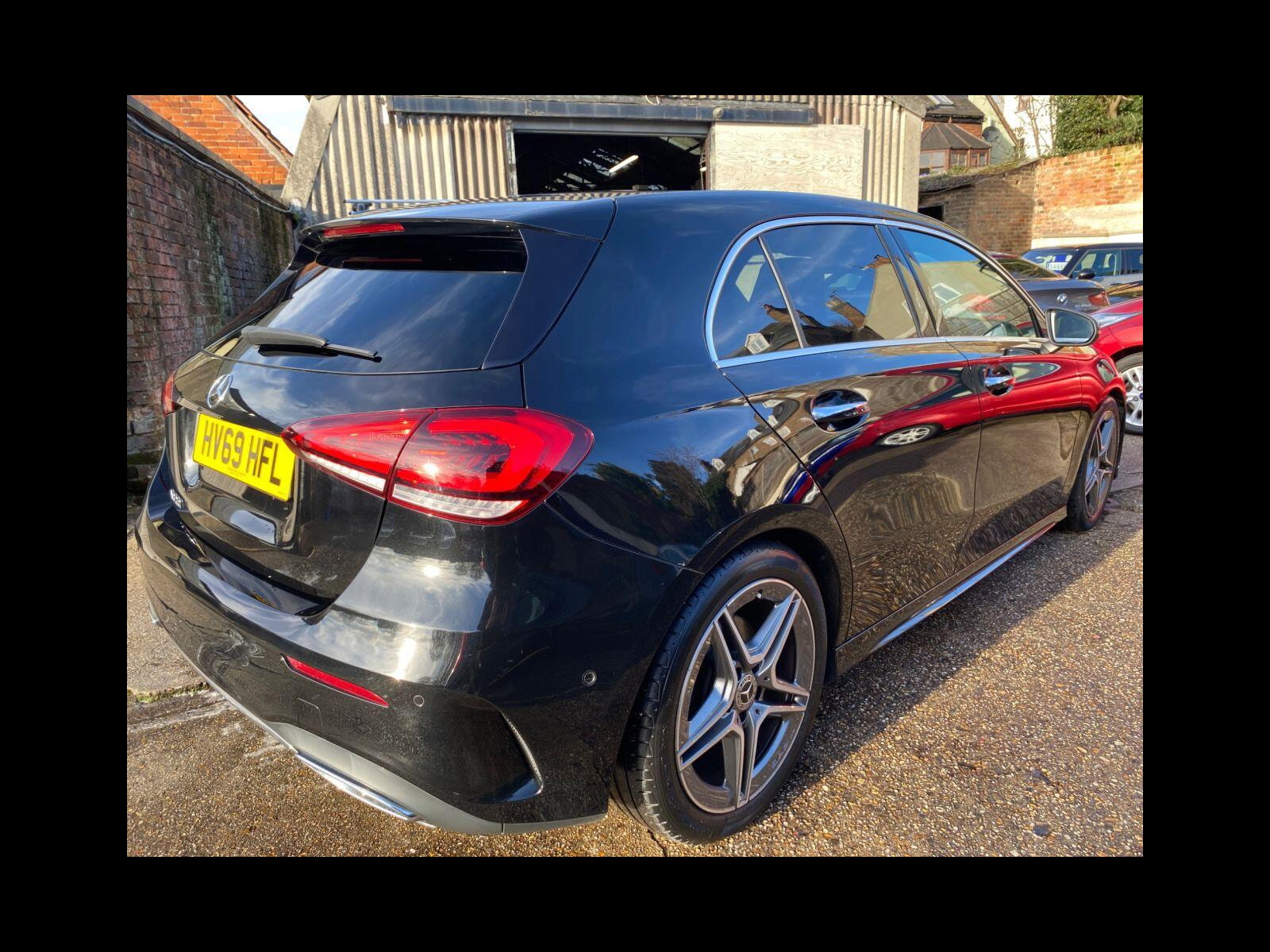 Mercedes-Benz A-CLASS 2.0 A220 AMG Line (Premium) Hatchback 5dr Petrol 7G-DCT Euro 6 (s/s) (190 ps) Reverse Camera, Nav, Bluetooth, PDC 5dr Automatic 2019