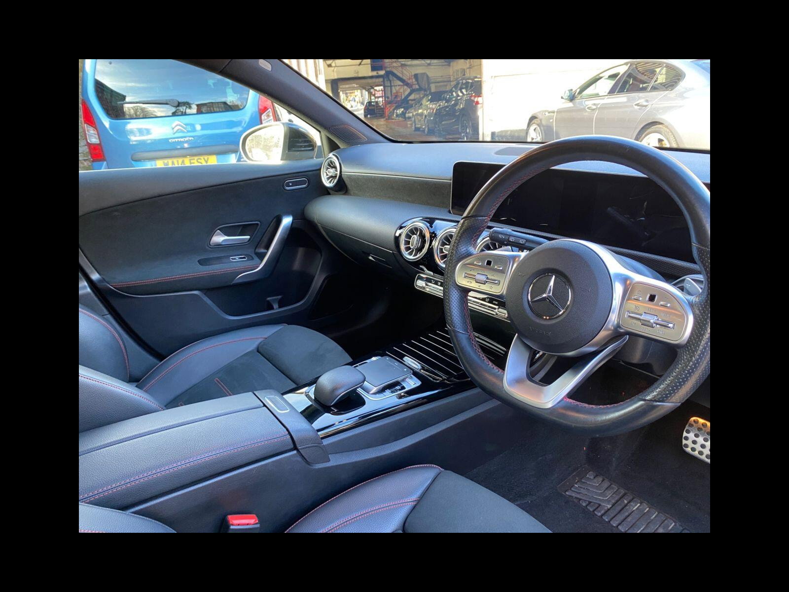 Mercedes-Benz A-CLASS 2.0 A220 AMG Line (Premium) Hatchback 5dr Petrol 7G-DCT Euro 6 (s/s) (190 ps) Reverse Camera, Nav, Bluetooth, PDC 5dr Automatic 2019