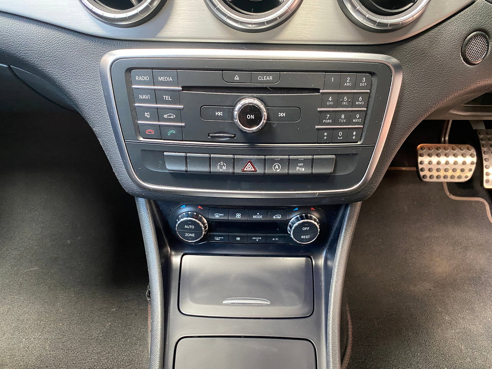 Mercedes-Benz CLA 2.1 CLA220d AMG Sport Shooting Brake 5dr Diesel 7G-DCT Euro 6 (s/s) (177 ps) 5dr Automatic 2015