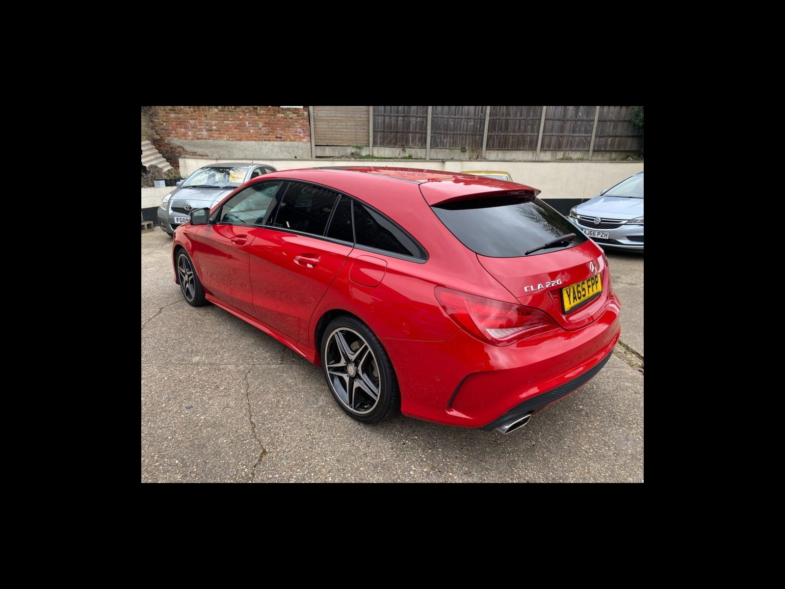 Mercedes-Benz CLA 2.1 CLA220d AMG Sport Shooting Brake 5dr Diesel 7G-DCT Euro 6 (s/s) (177 ps) 5dr Automatic 2015