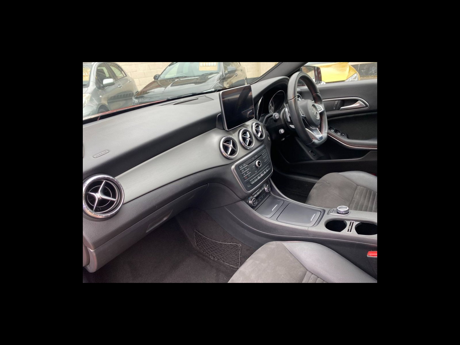 Mercedes-Benz CLA 2.1 CLA220d AMG Sport Shooting Brake 5dr Diesel 7G-DCT Euro 6 (s/s) (177 ps) 5dr Automatic 2015