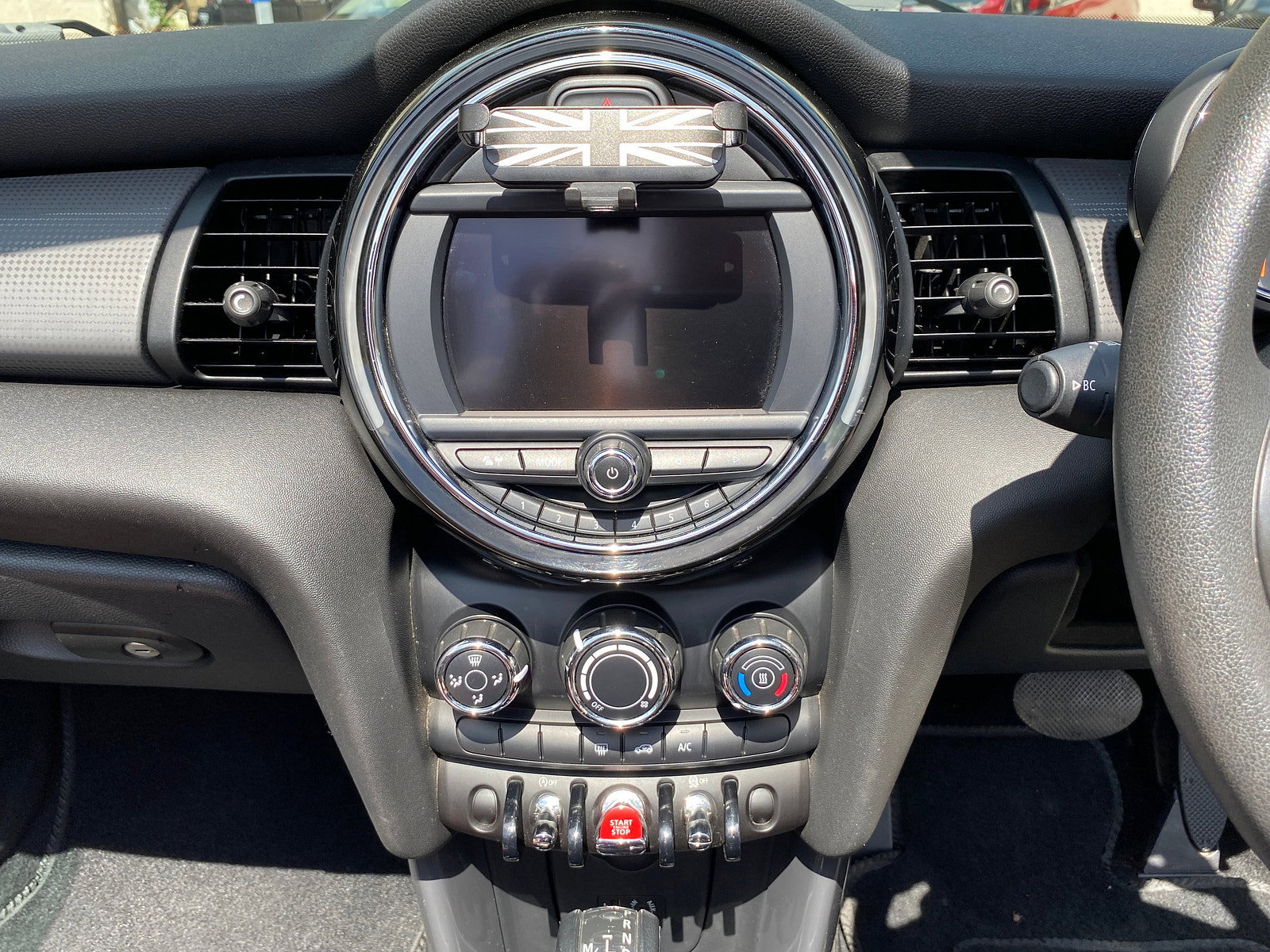 MINI Convertible 1.5 Cooper Convertible 2dr Petrol Auto Euro 6 (s/s) (136 ps) 2dr Automatic 2017