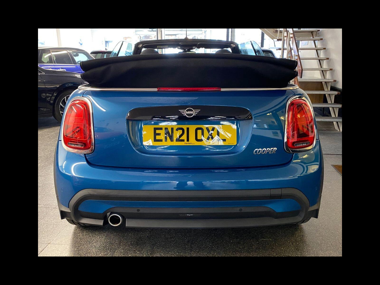 MINI Convertible 1.5 Cooper Classic Convertible 2dr Petrol Steptronic Euro 6 (s/s) (136 ps) 1 owner with full service history 2dr Automatic 2021