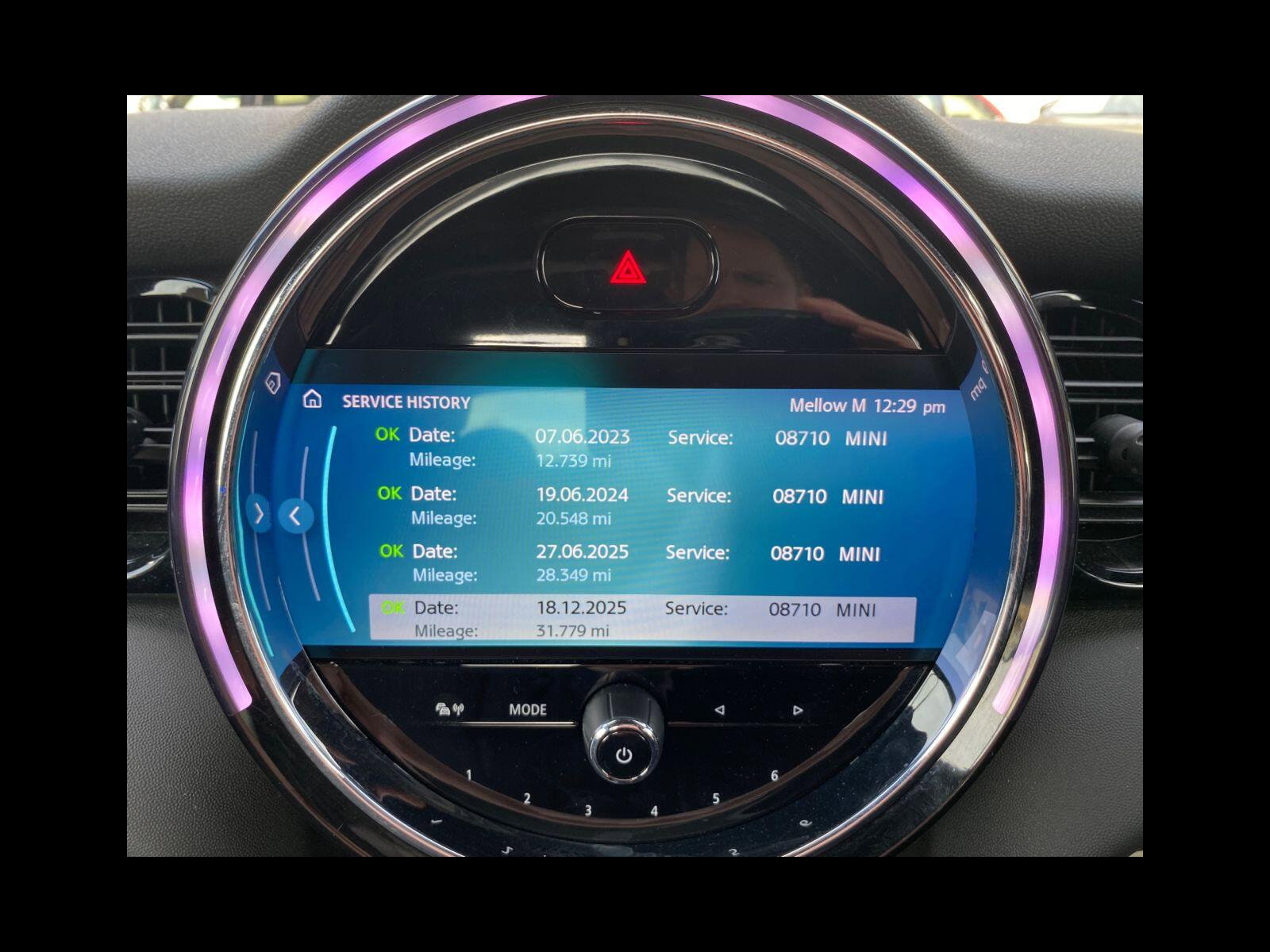 MINI Convertible 1.5 Cooper Classic Convertible 2dr Petrol Steptronic Euro 6 (s/s) (136 ps) 1 owner with full service history 2dr Automatic 2021